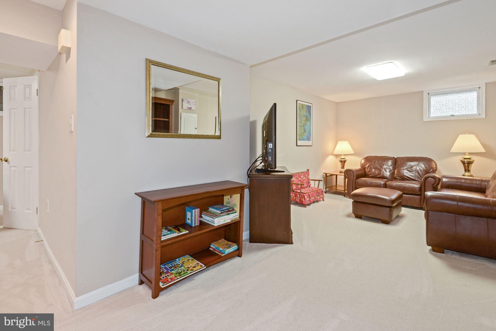 MONTEREY ESTATES - Residential