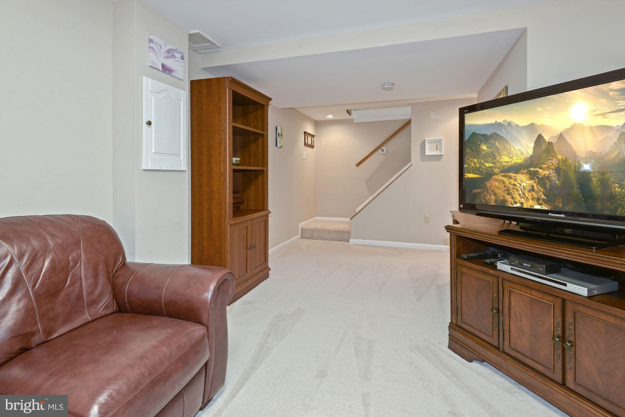 MONTEREY ESTATES - Residential