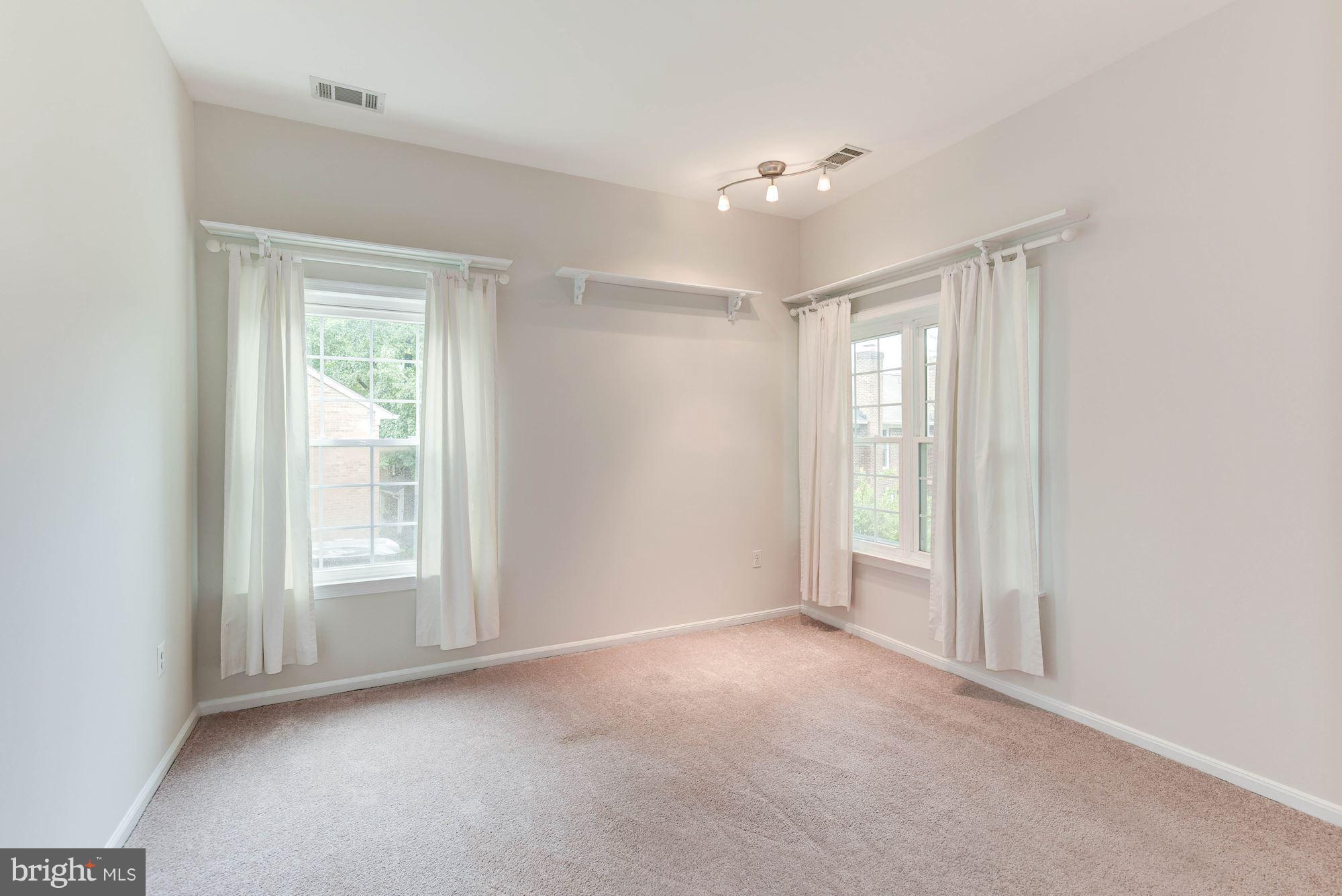 COURTBRIDGE - Residential