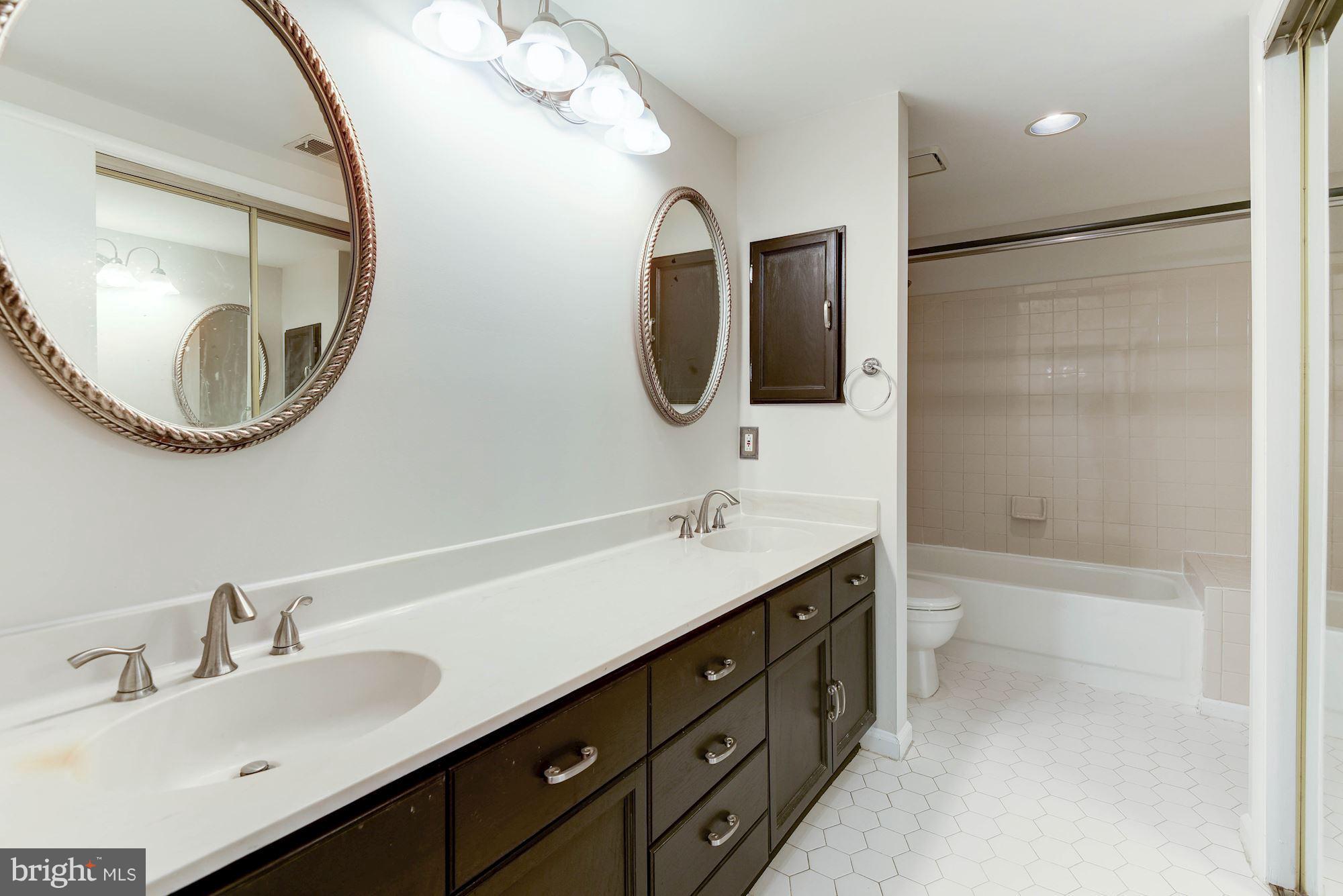 COURTBRIDGE - Residential