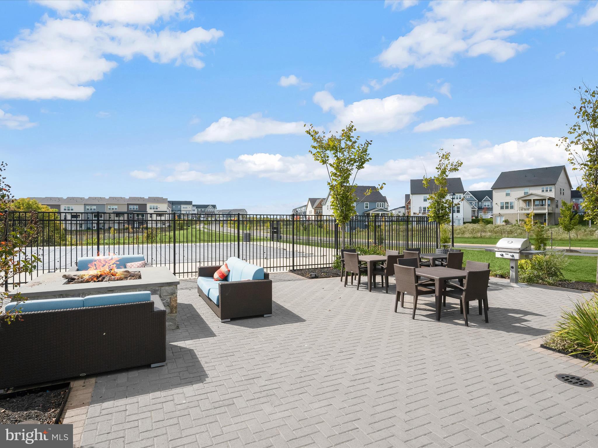 WELLINGTON FARMS - Residential Lease