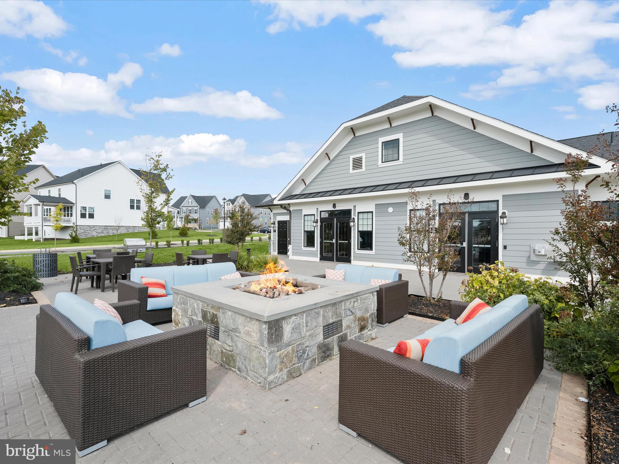 WELLINGTON FARMS - Residential Lease