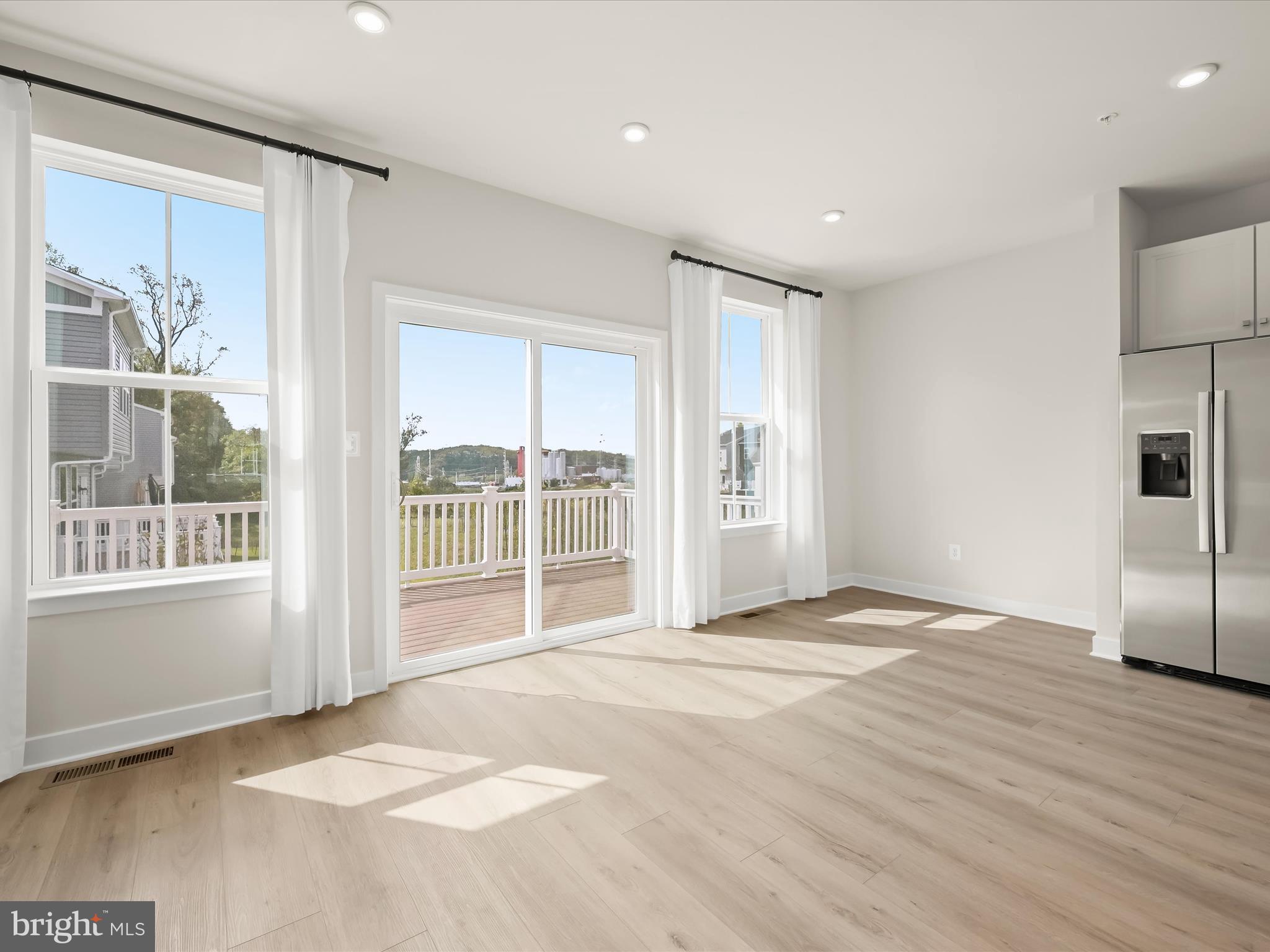 WELLINGTON FARMS - Residential Lease