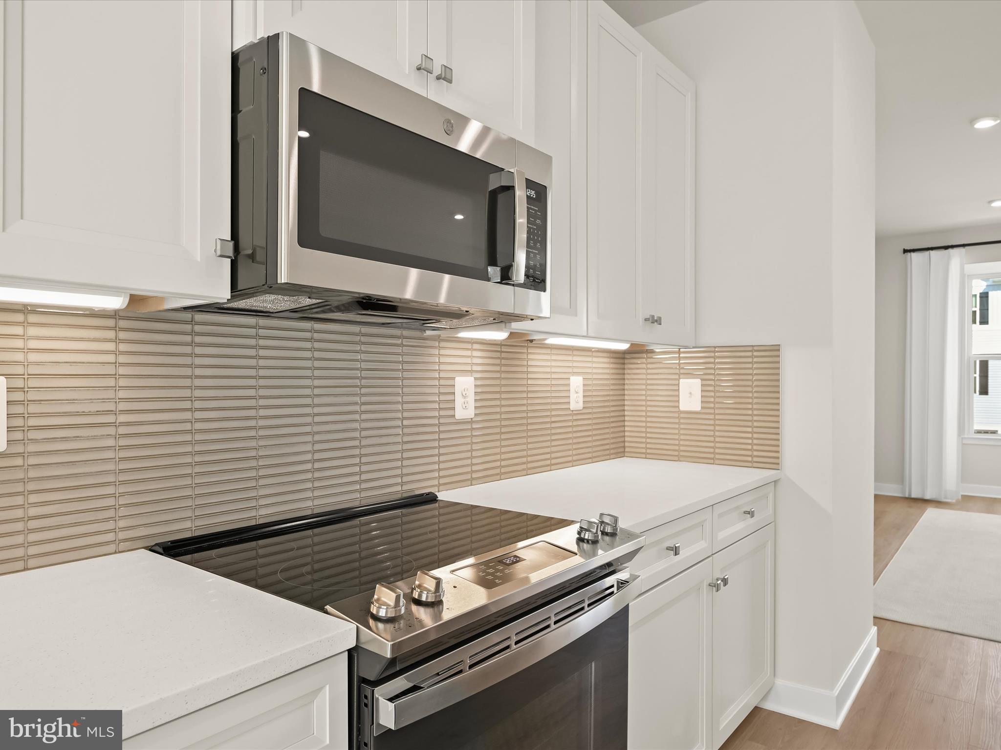 WELLINGTON FARMS - Residential Lease