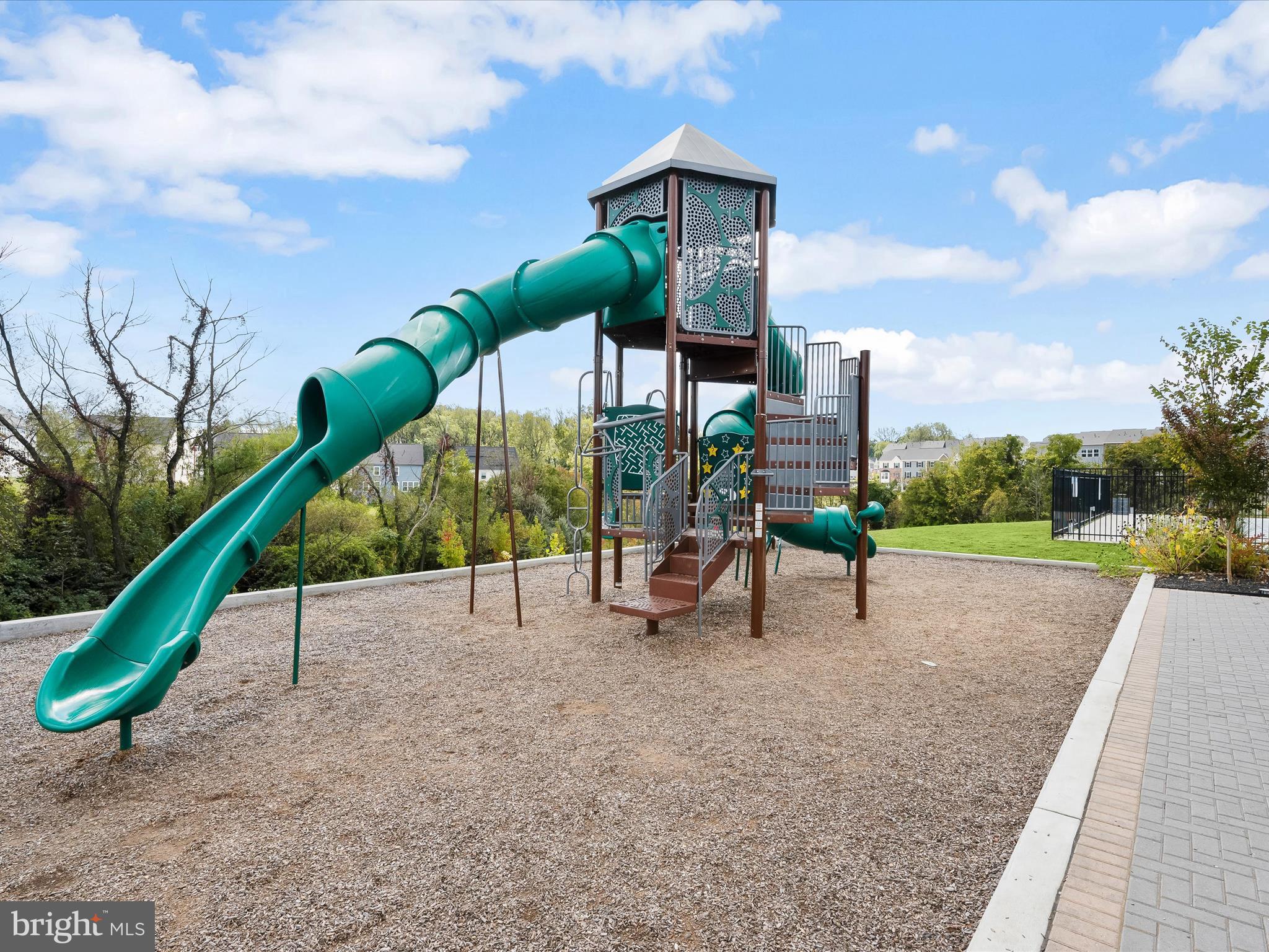 WELLINGTON FARMS - Residential Lease