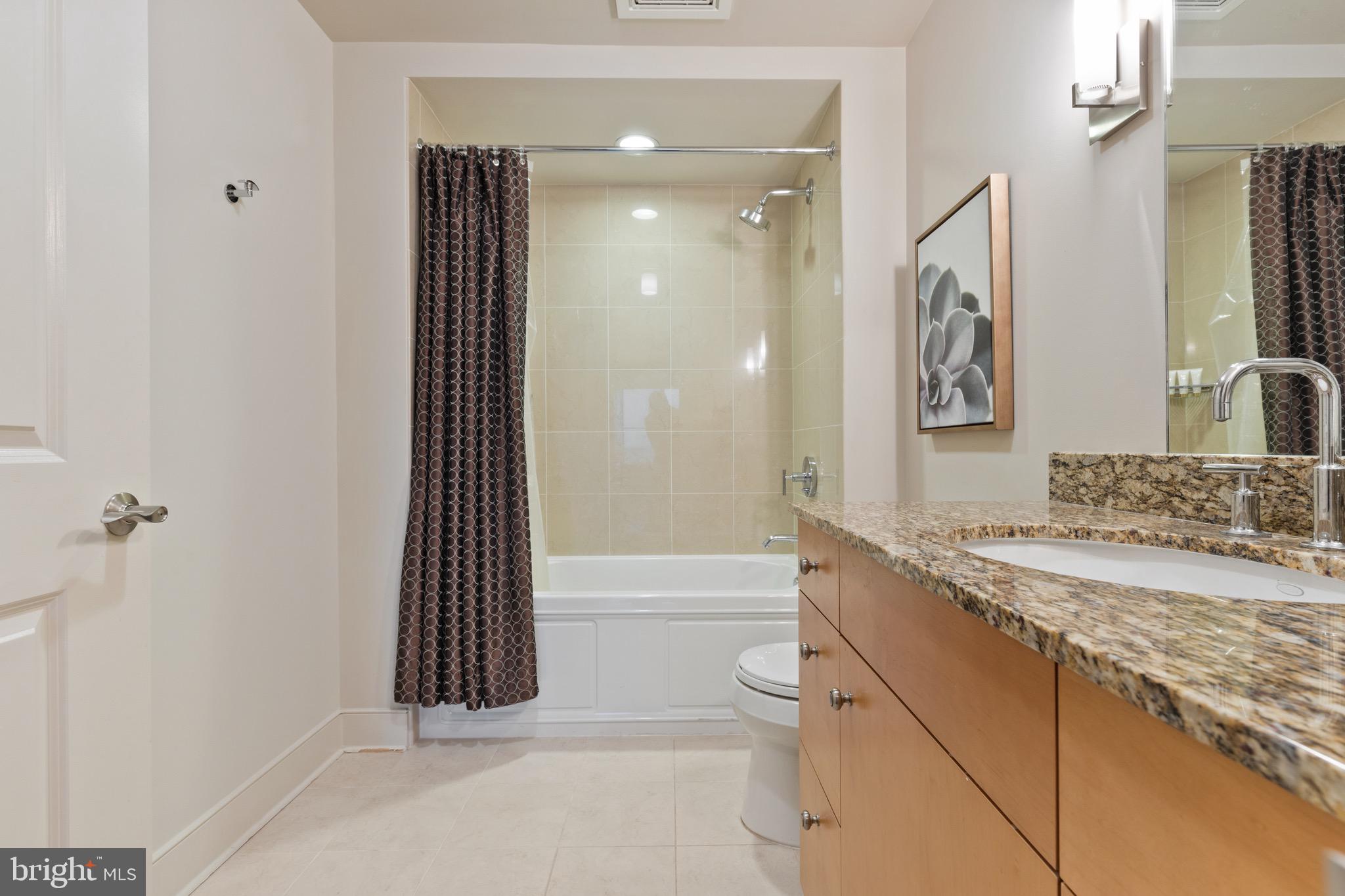 HARBOR EAST - Residential Lease