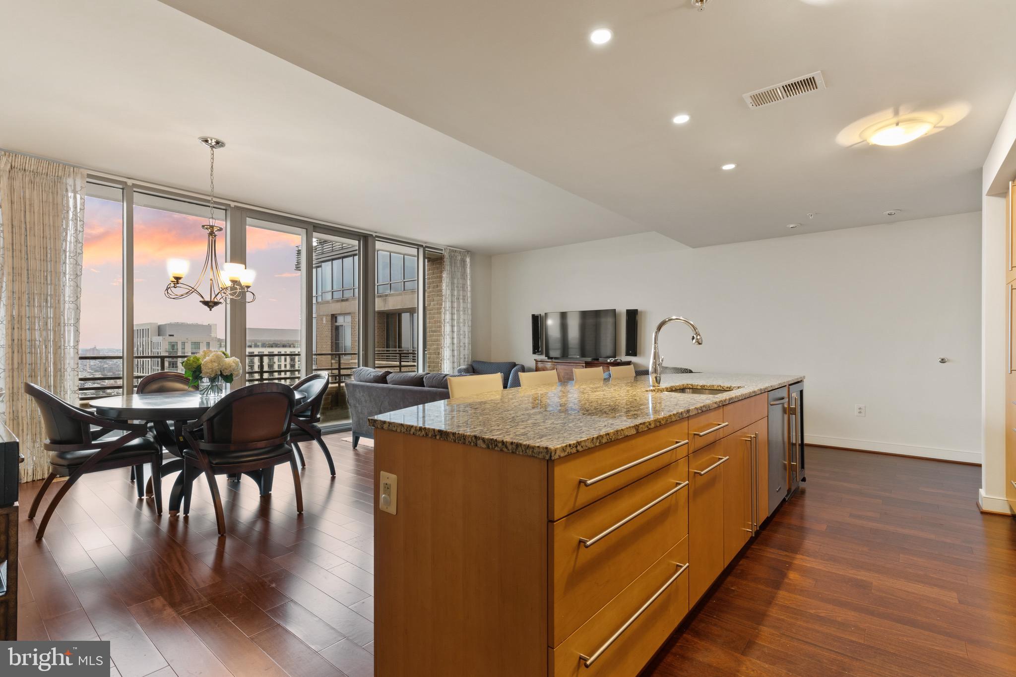 HARBOR EAST - Residential Lease