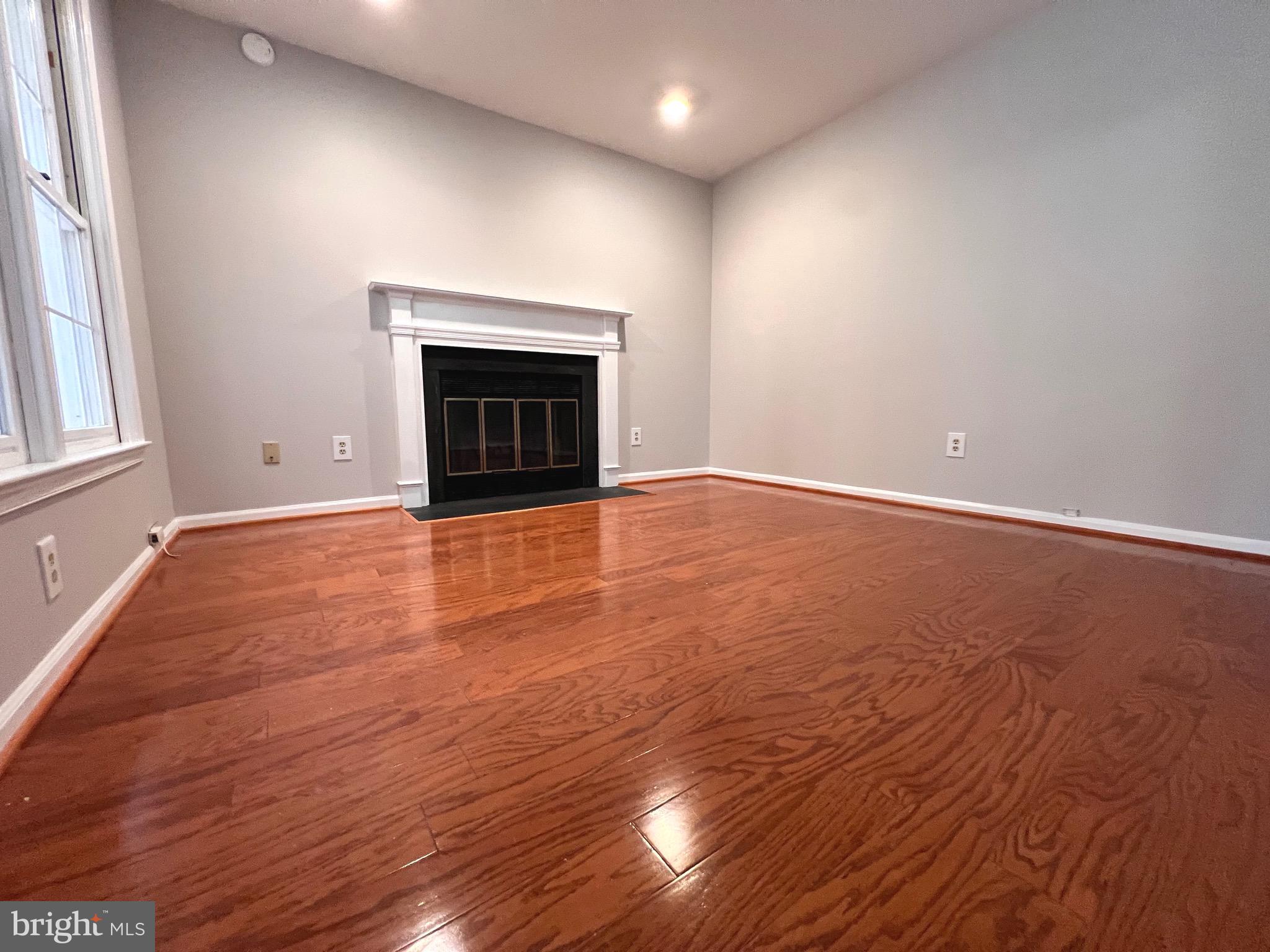 TUCKERMAN STATION - Residential