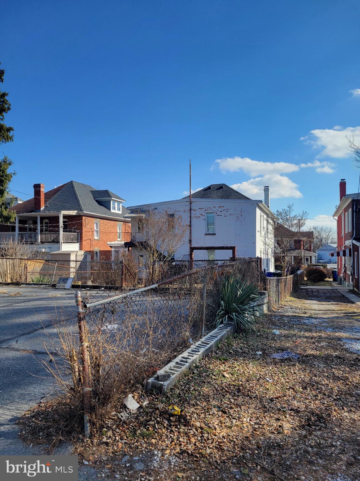 HAGERSTOWN - Residential