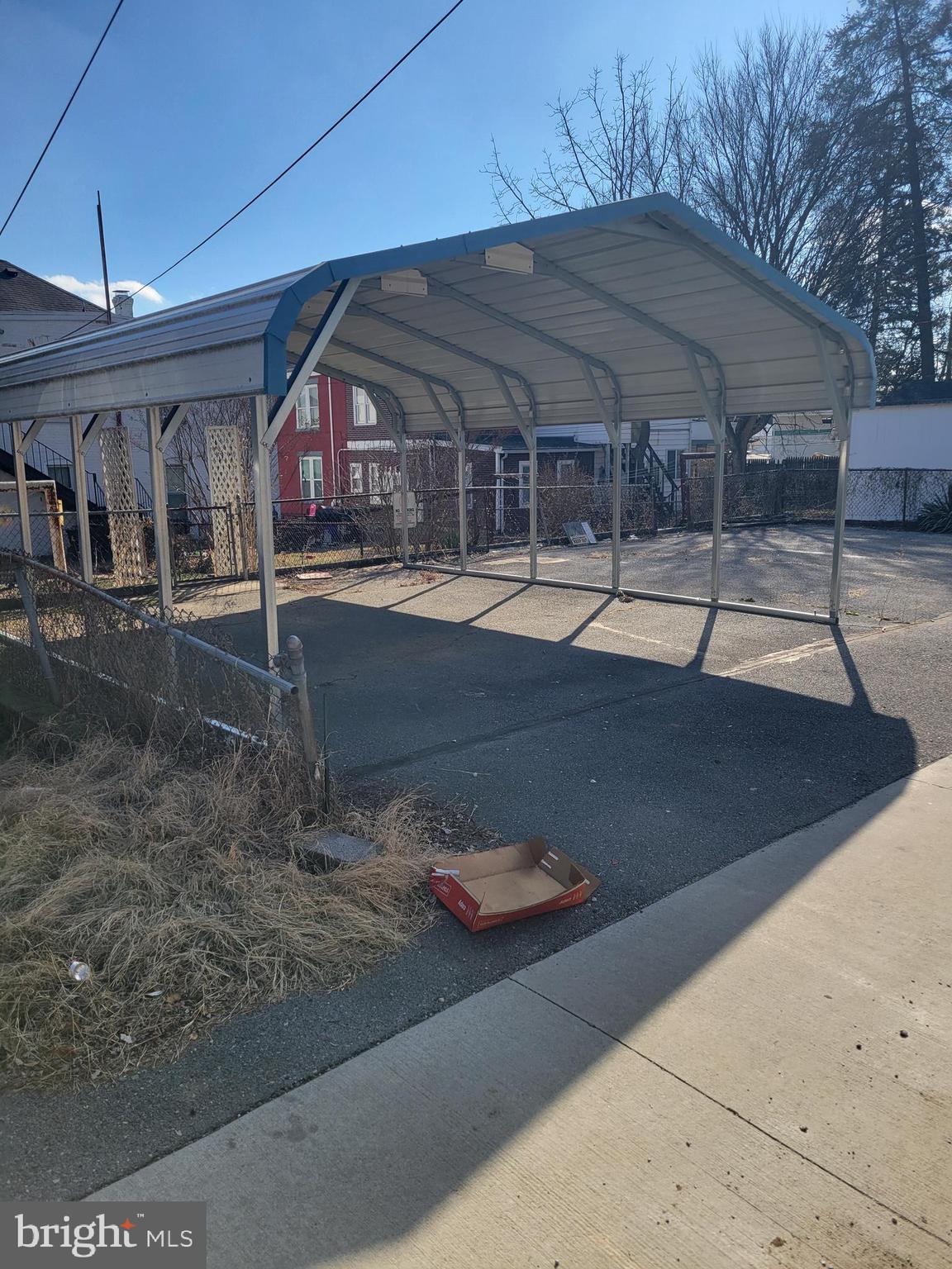 HAGERSTOWN - Residential