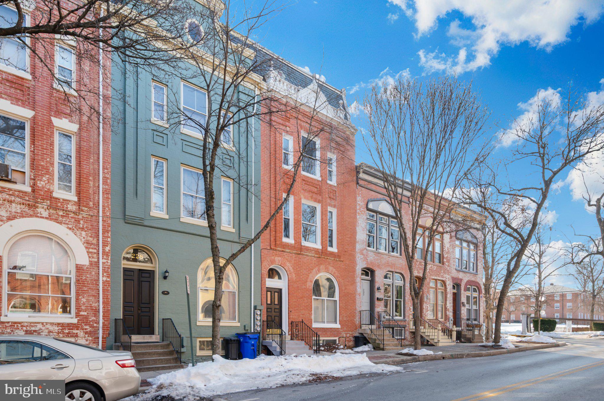 230 S MARKET STREET 1