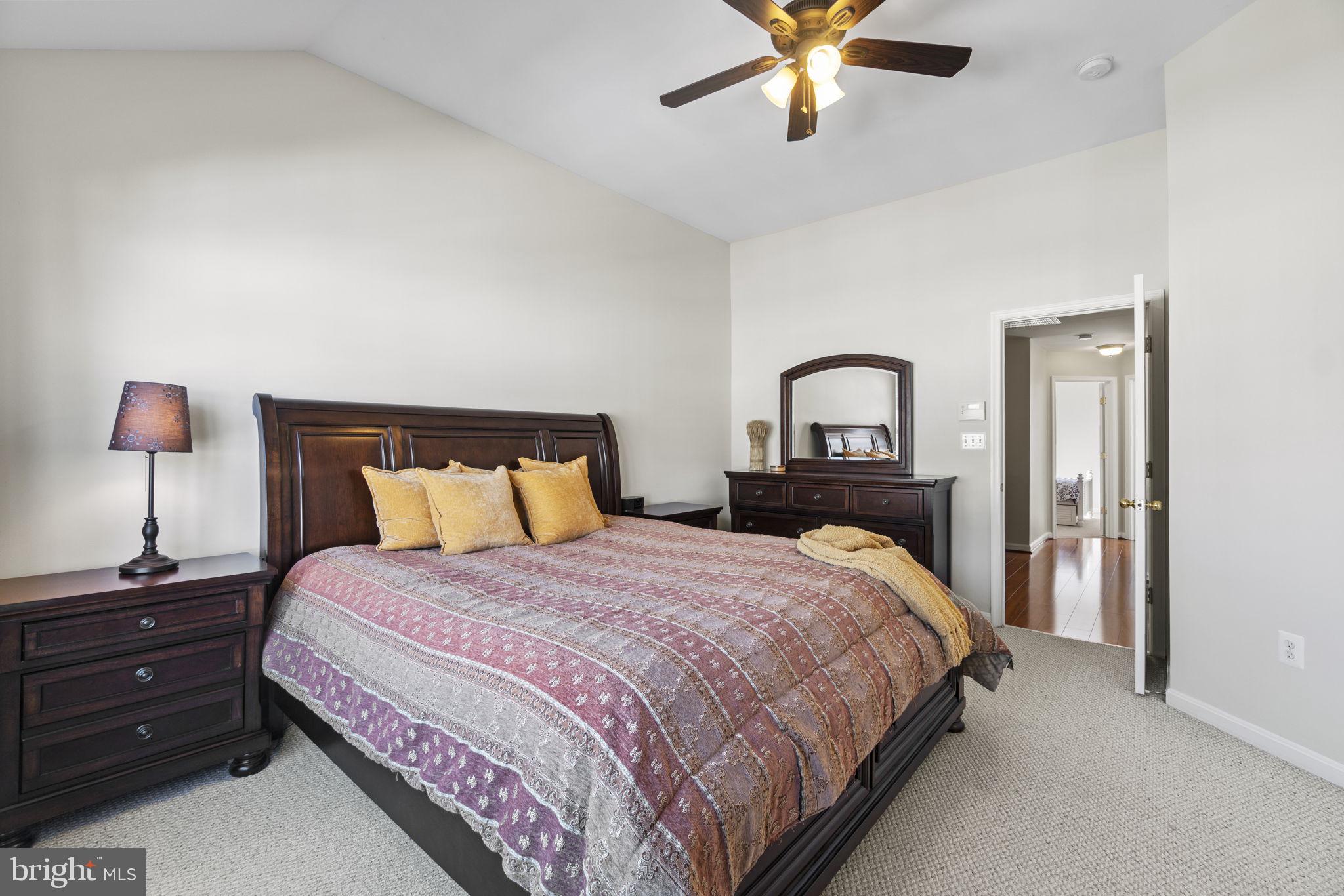 BELMONT BAY - Residential Lease