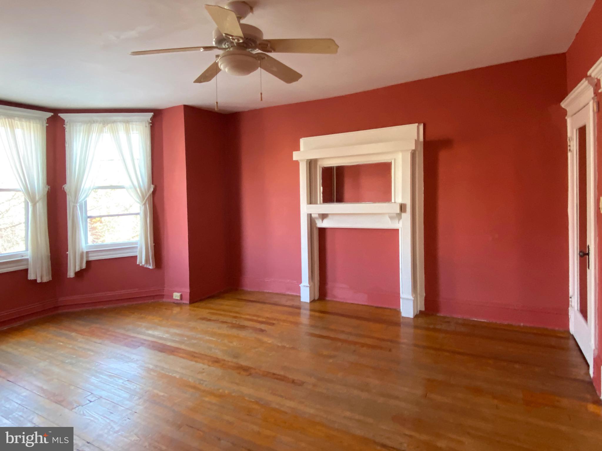 CHARLES VILLAGE - Residential