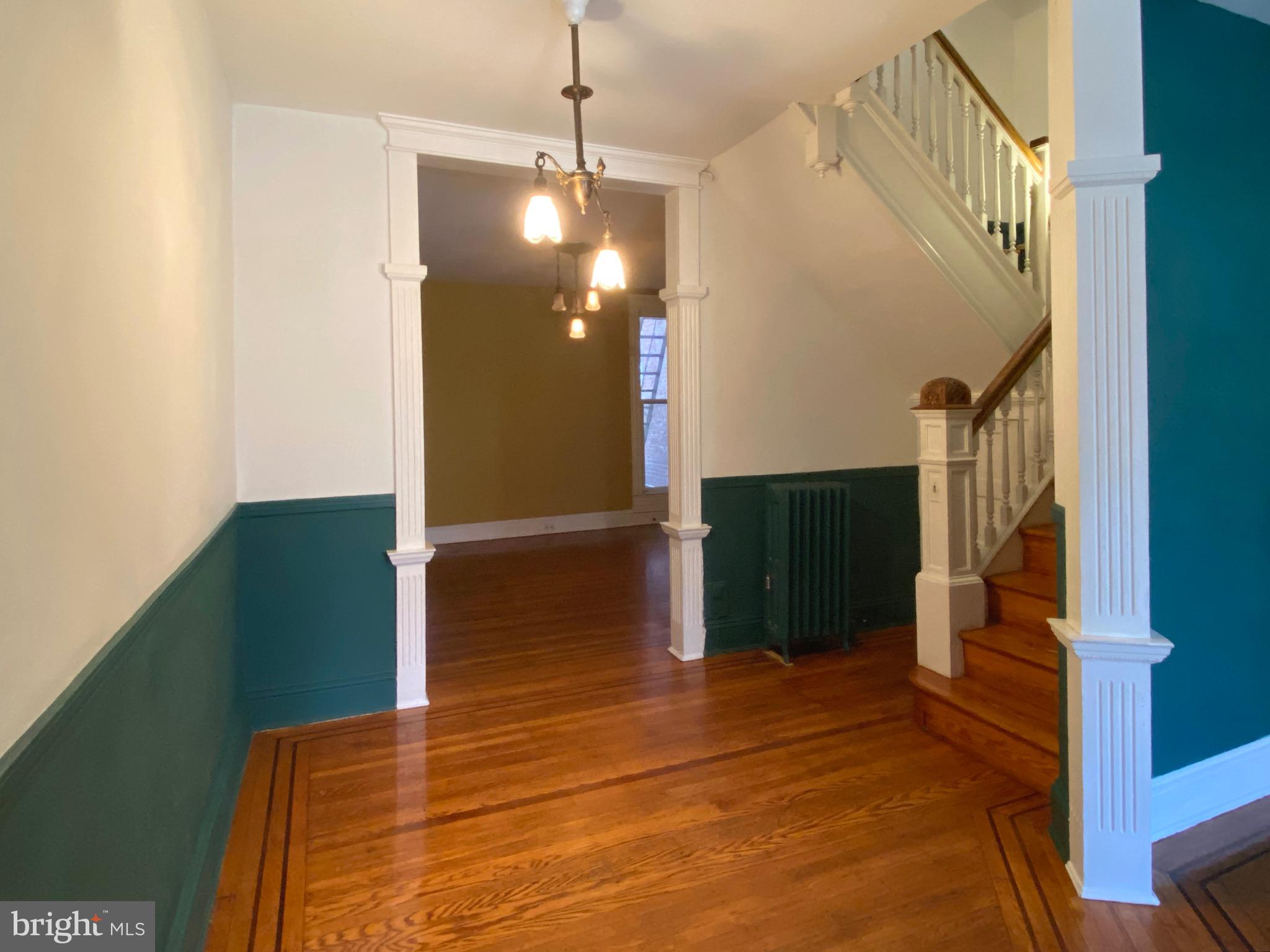 CHARLES VILLAGE - Residential