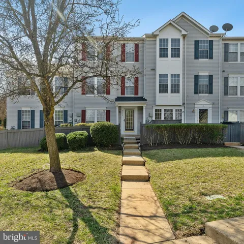 9316 Fringe Tree Lane, Manassas, VA MLS: VAMN2007914
