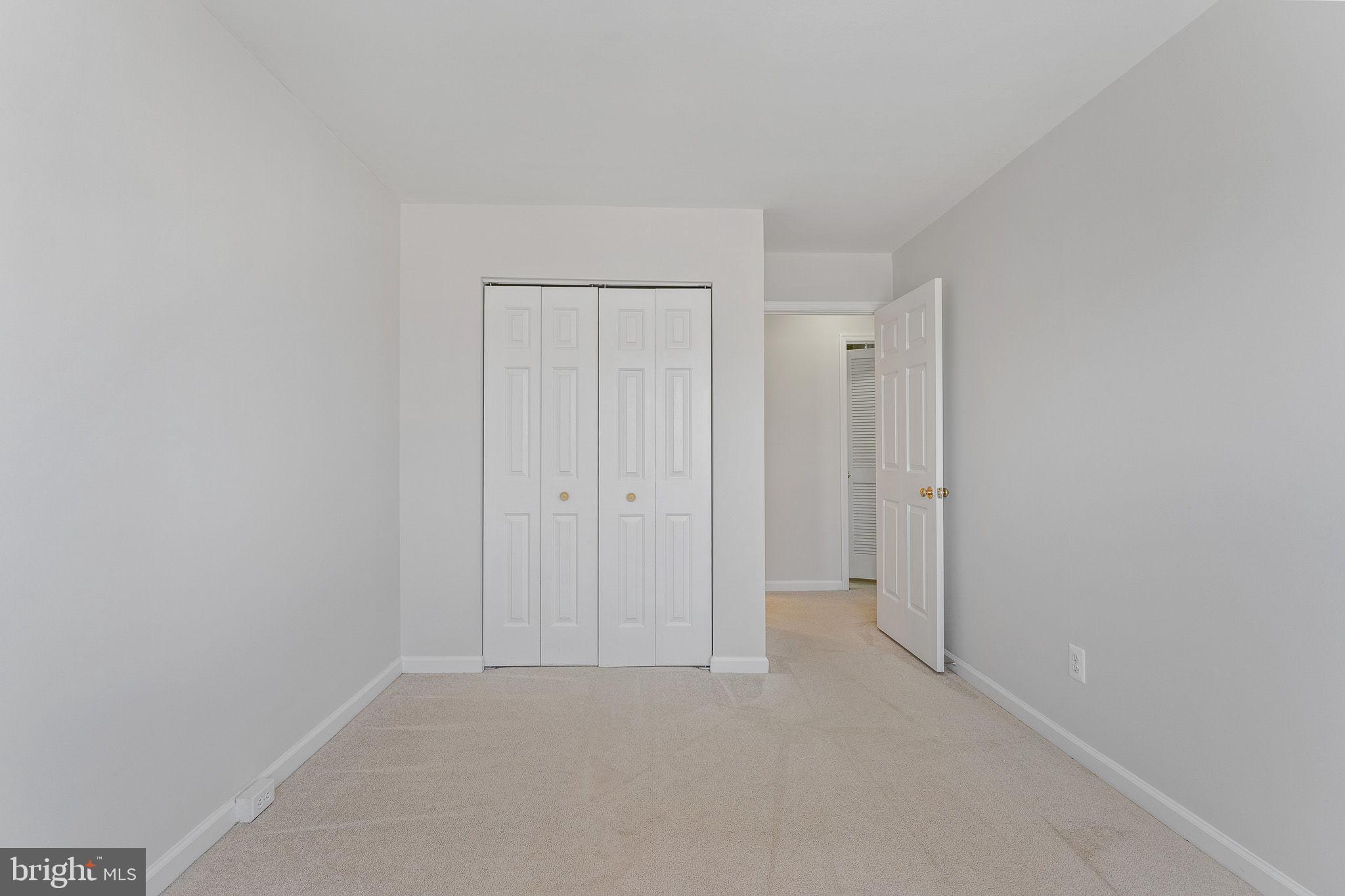 WELLINGTON CONDOMINIUM - Residential