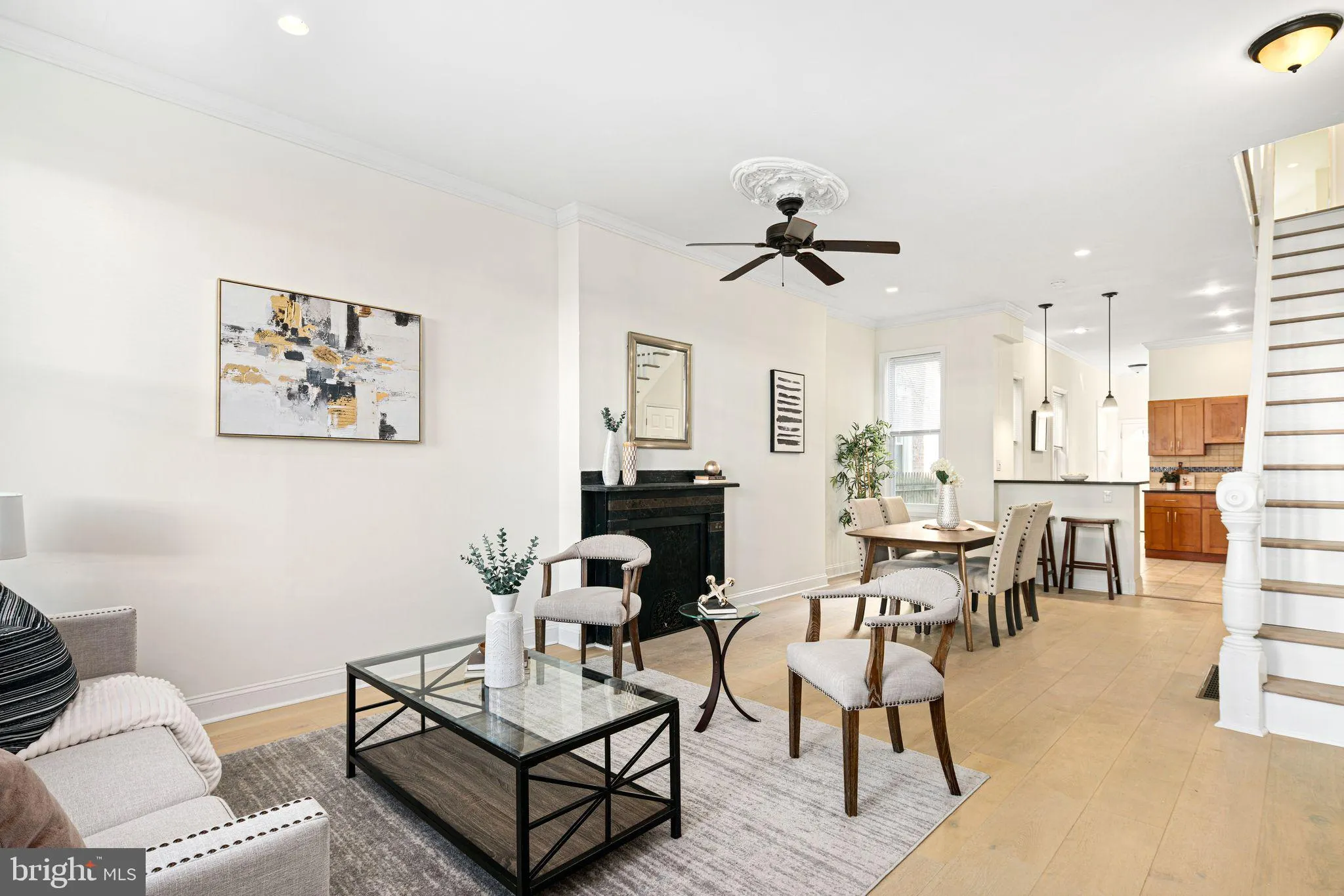 Philadelphia, Pennsylvania 19130, United States, 3 Bedrooms Bedrooms, ,2 BathroomsBathrooms,Residential,Contingent,86400