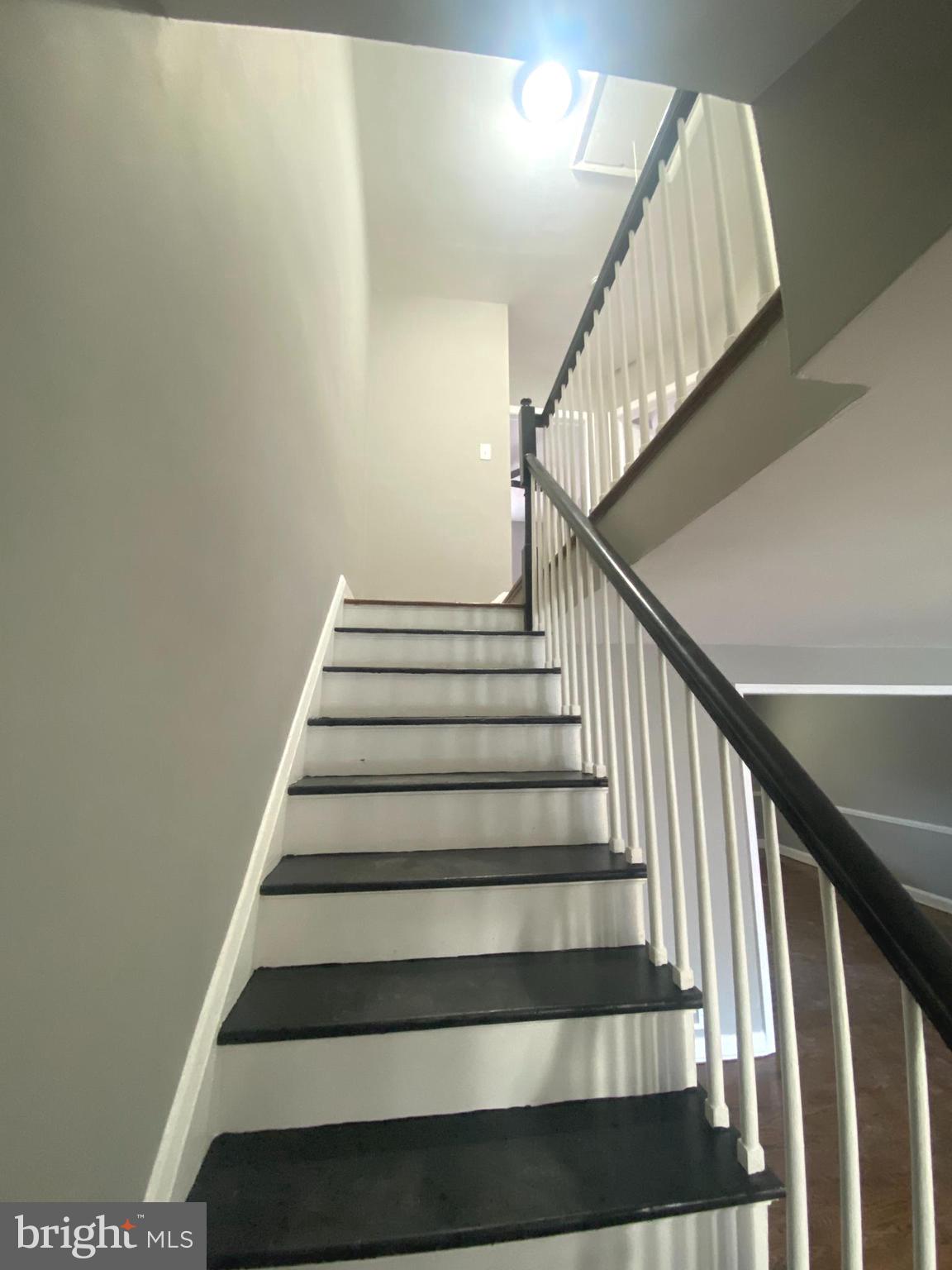 EDNOR GARDENS - LAKESIDE - Residential Lease