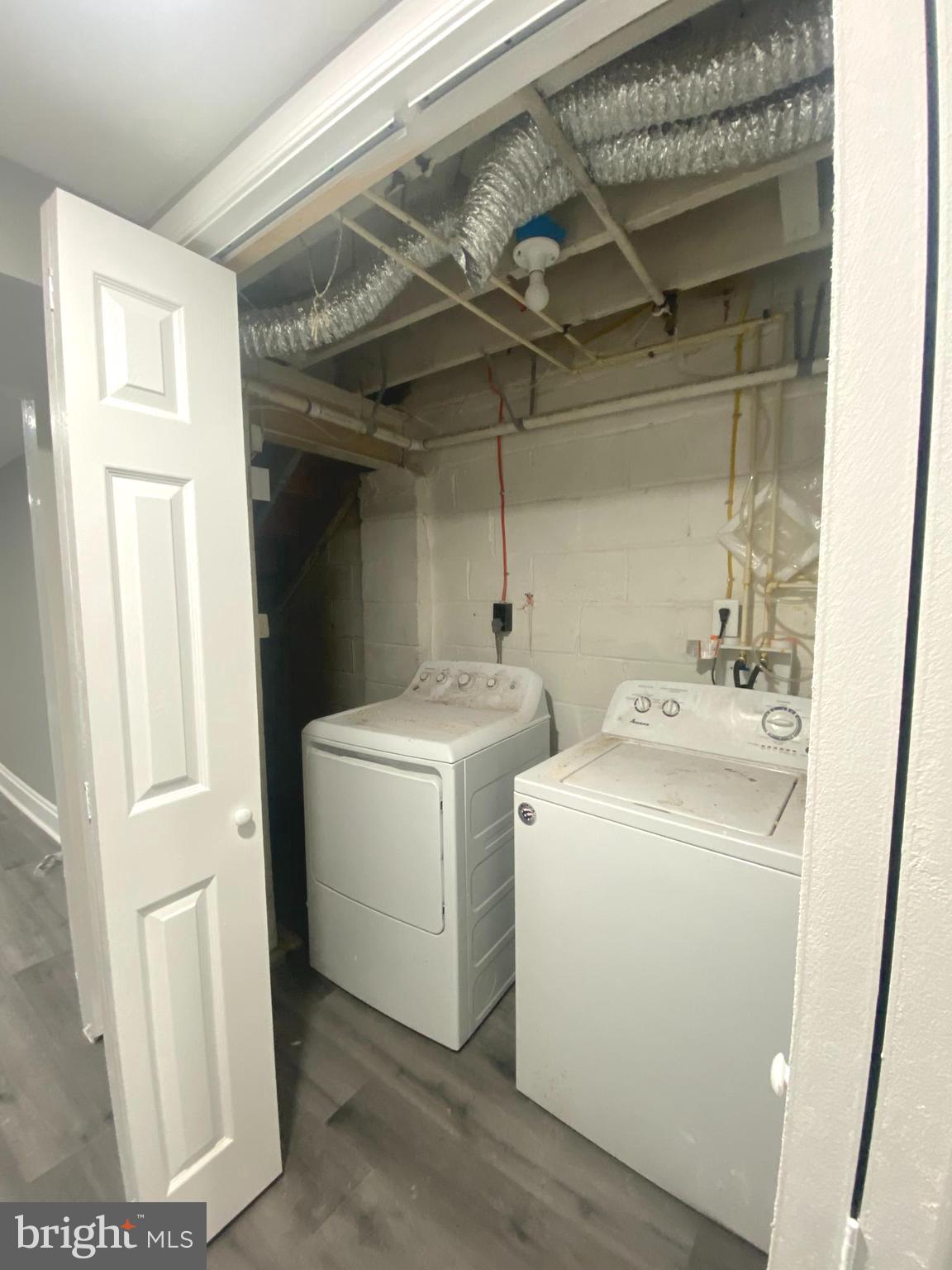 EDNOR GARDENS - LAKESIDE - Residential Lease