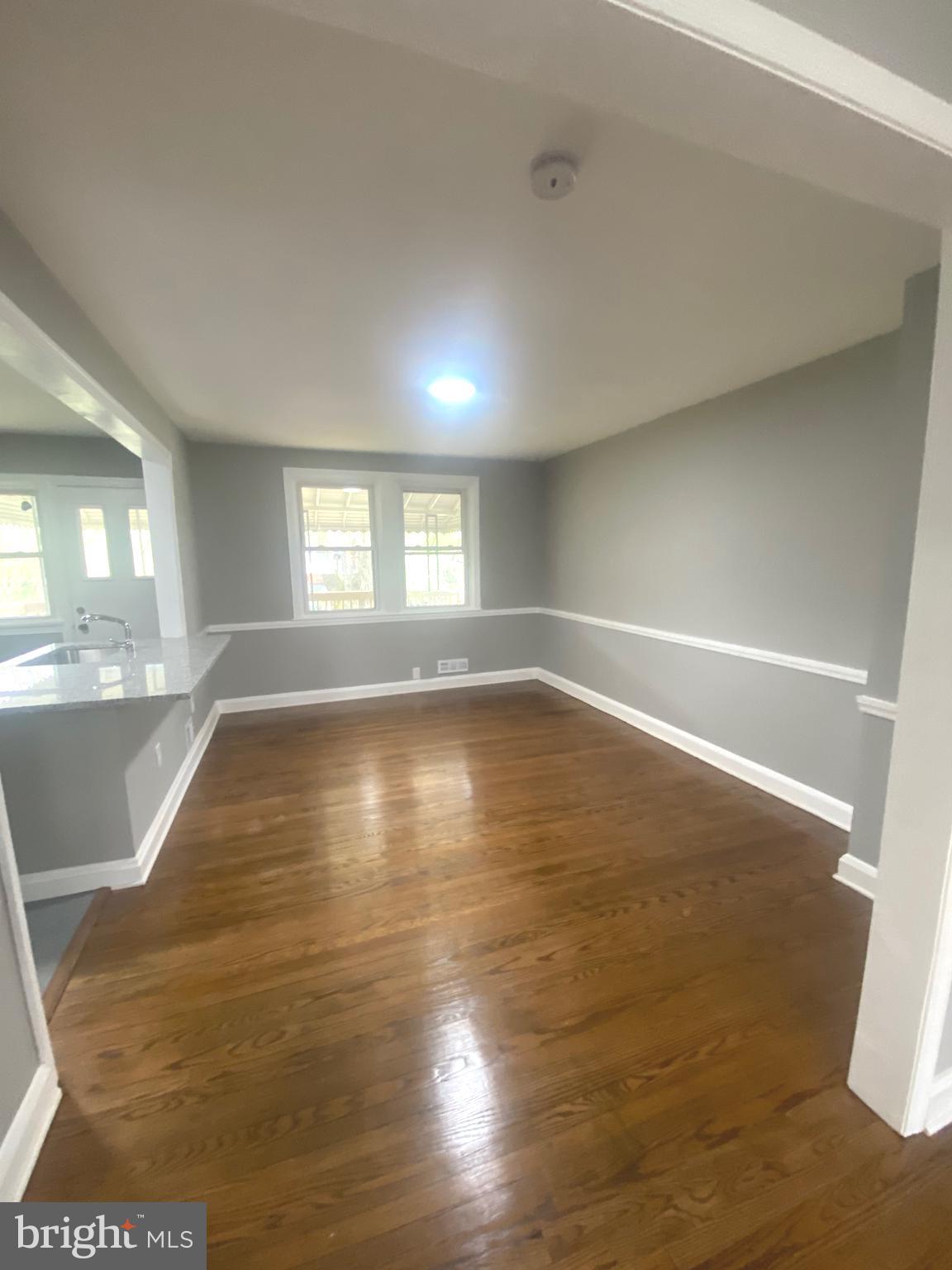 EDNOR GARDENS - LAKESIDE - Residential Lease