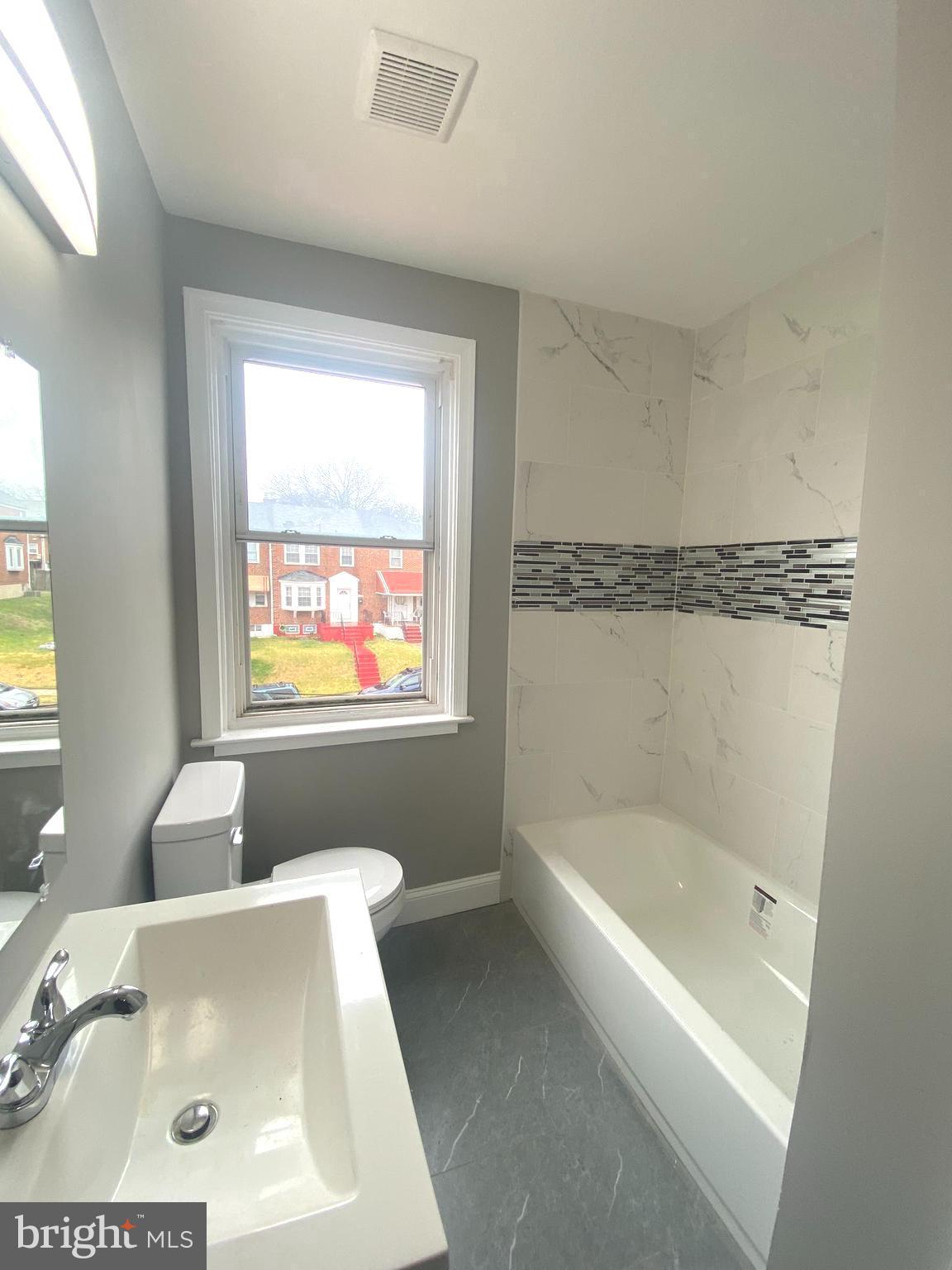 EDNOR GARDENS - LAKESIDE - Residential Lease