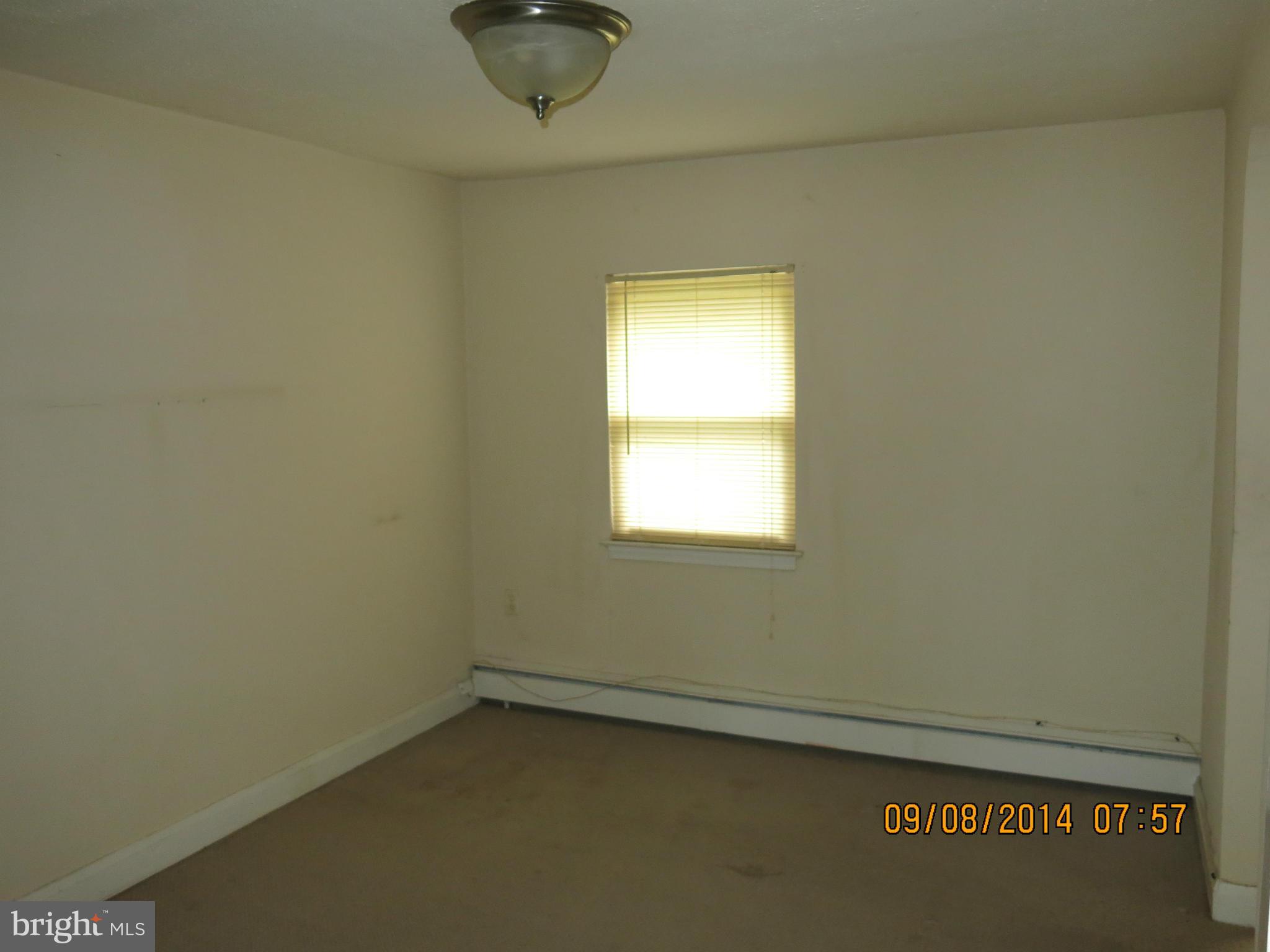 BROAD ACRES - Residential