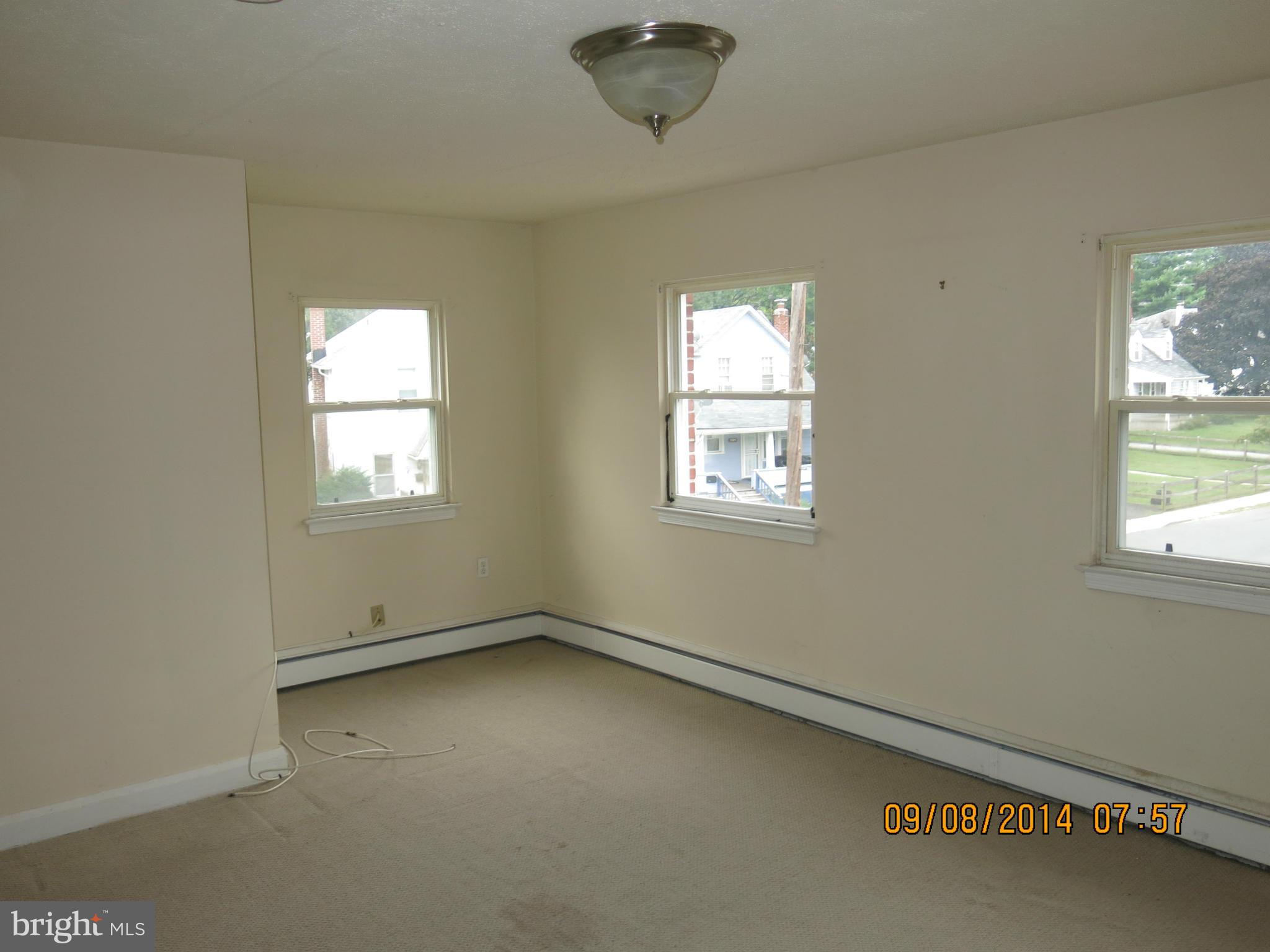 BROAD ACRES - Residential