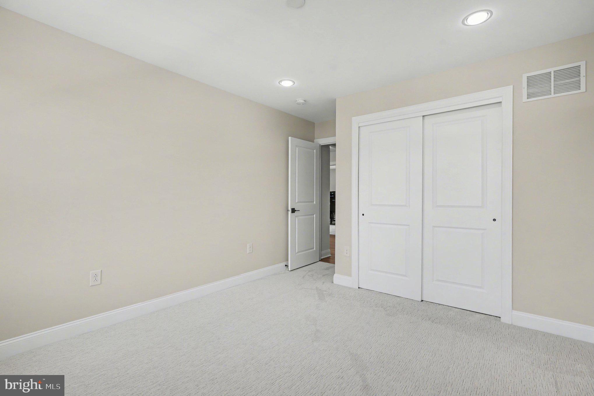 BAYARD ESTATES - Residential