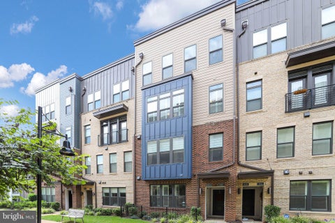 Photo of 1662 Bandit Loop #3B, RESTON, VA 20190 (MLS # VAFX2339968)