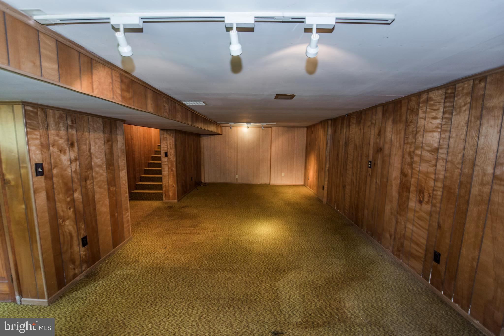 LITTLE RUN ACRES - Residential