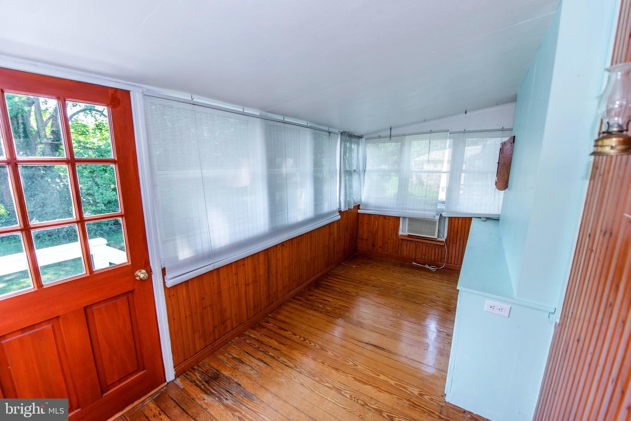 LITTLE RUN ACRES - Residential