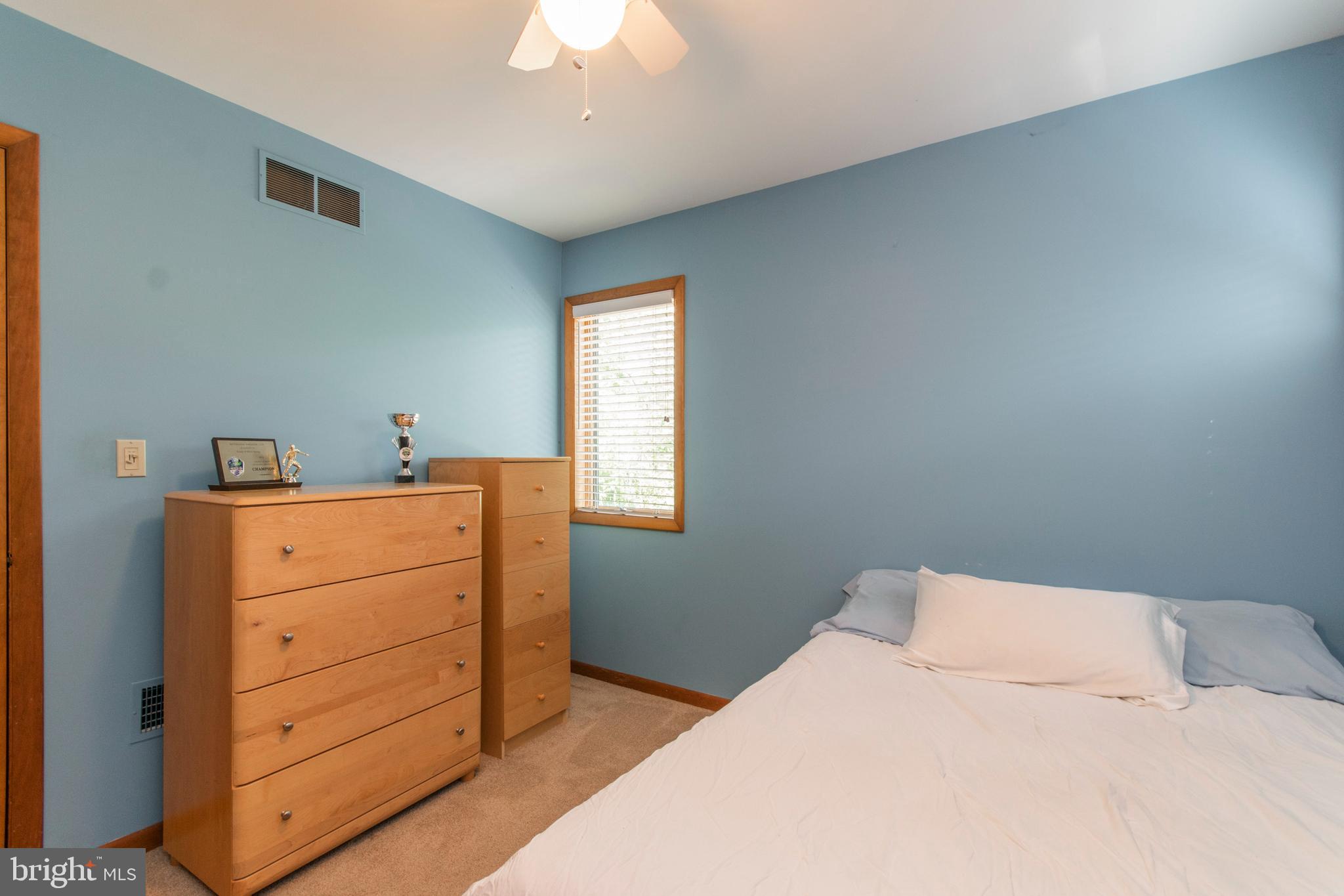 CREEKSIDE AT BLUE BELL - Residential