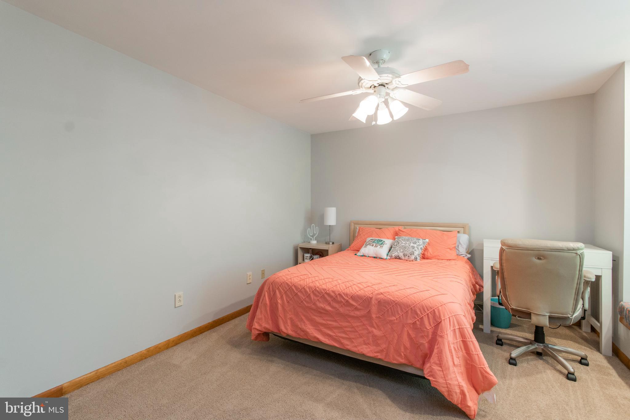 CREEKSIDE AT BLUE BELL - Residential