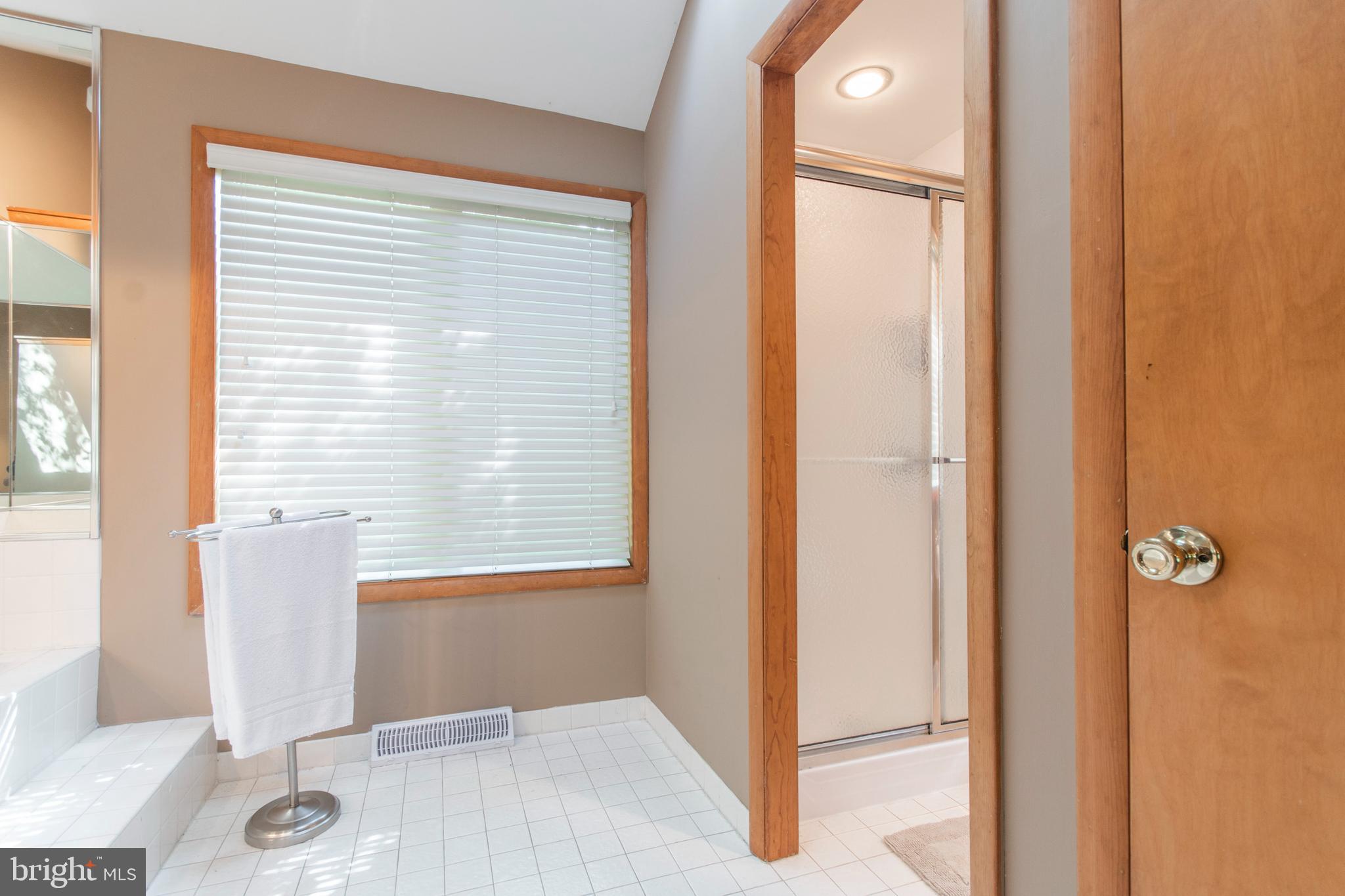 CREEKSIDE AT BLUE BELL - Residential