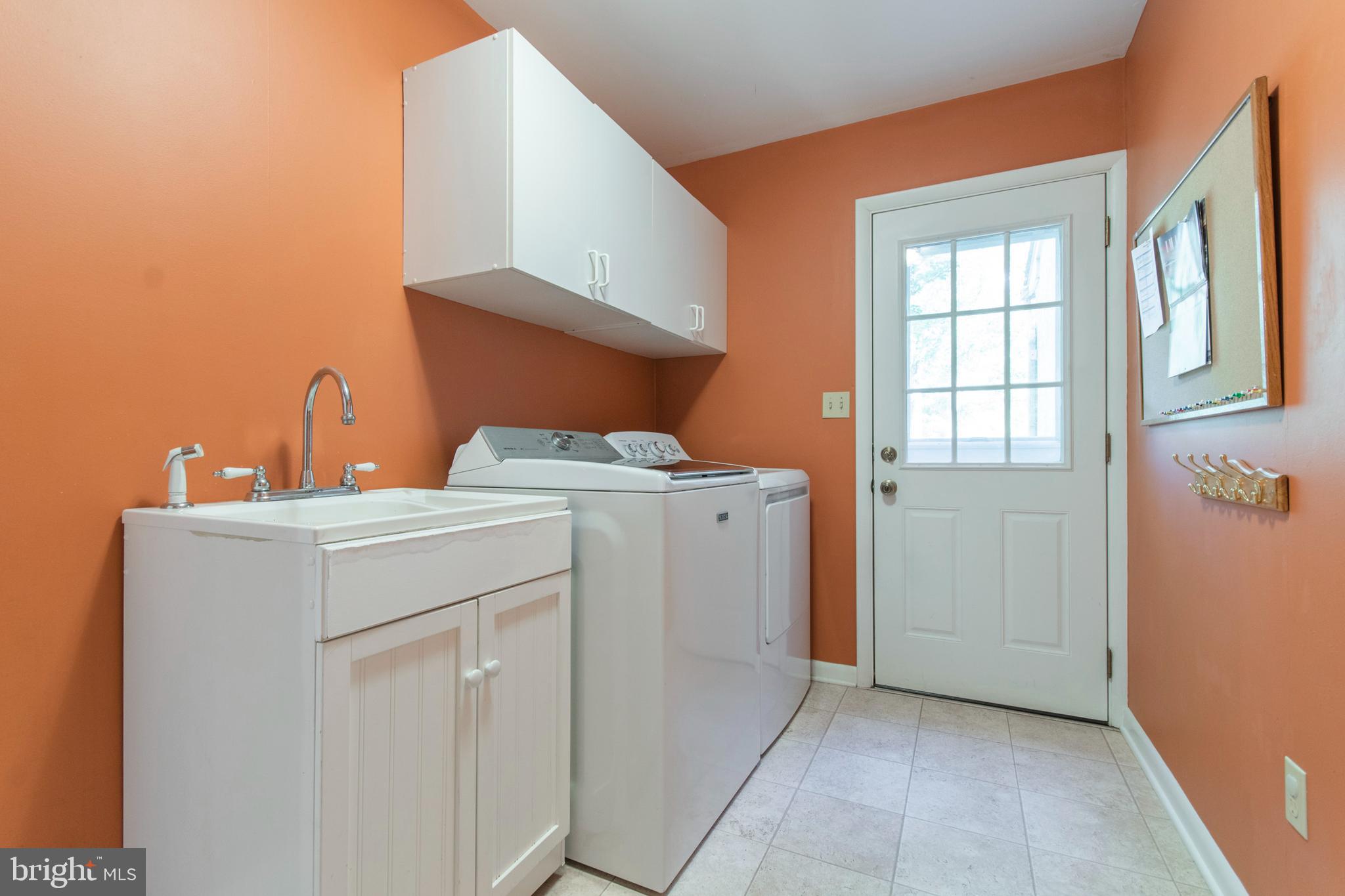 CREEKSIDE AT BLUE BELL - Residential