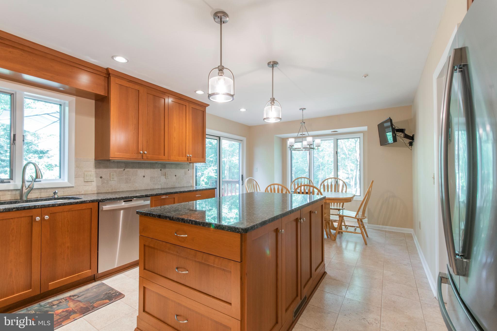 CREEKSIDE AT BLUE BELL - Residential