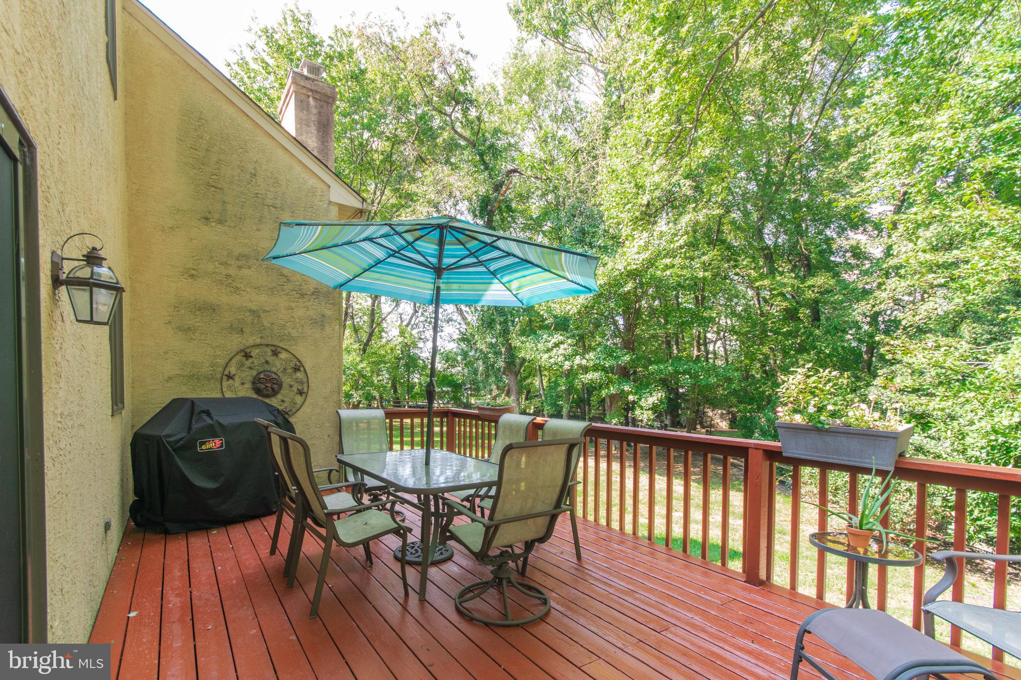 CREEKSIDE AT BLUE BELL - Residential