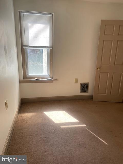 ROXBOROUGH - Residential