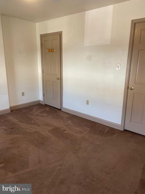 ROXBOROUGH - Residential