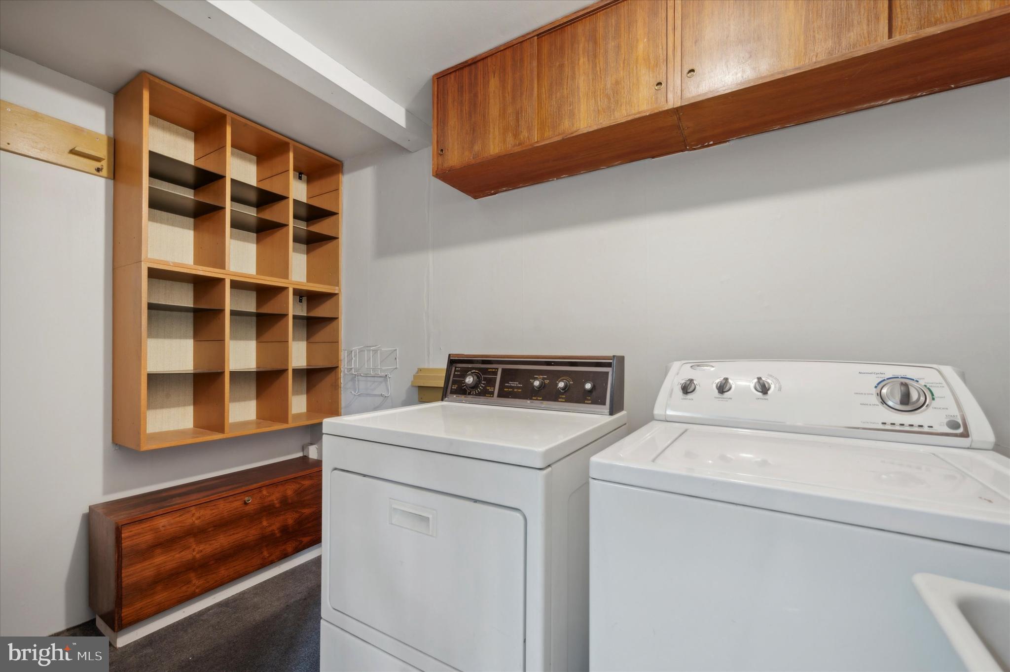 MEADOW WOOD - Residential