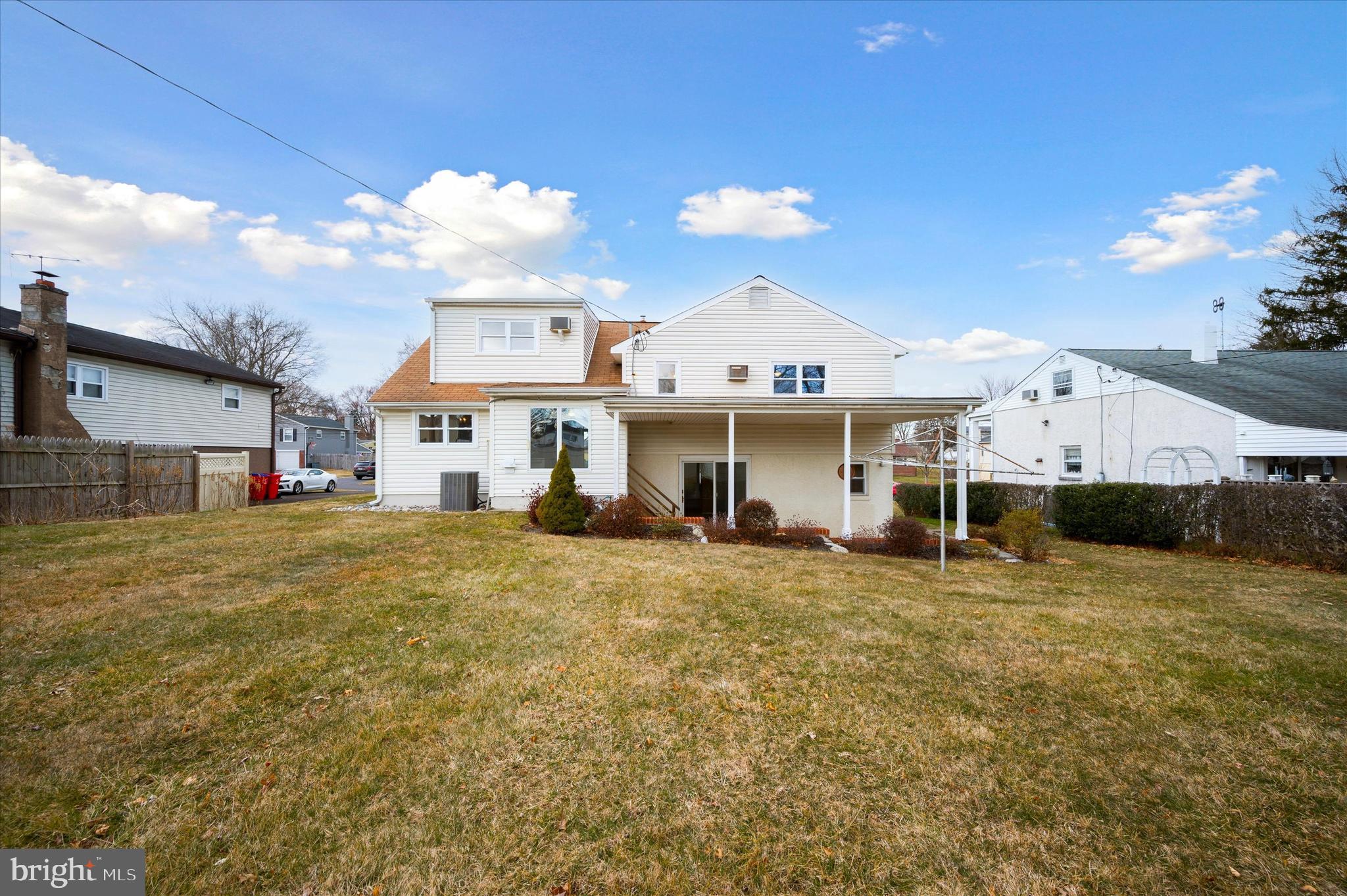 MEADOW WOOD - Residential