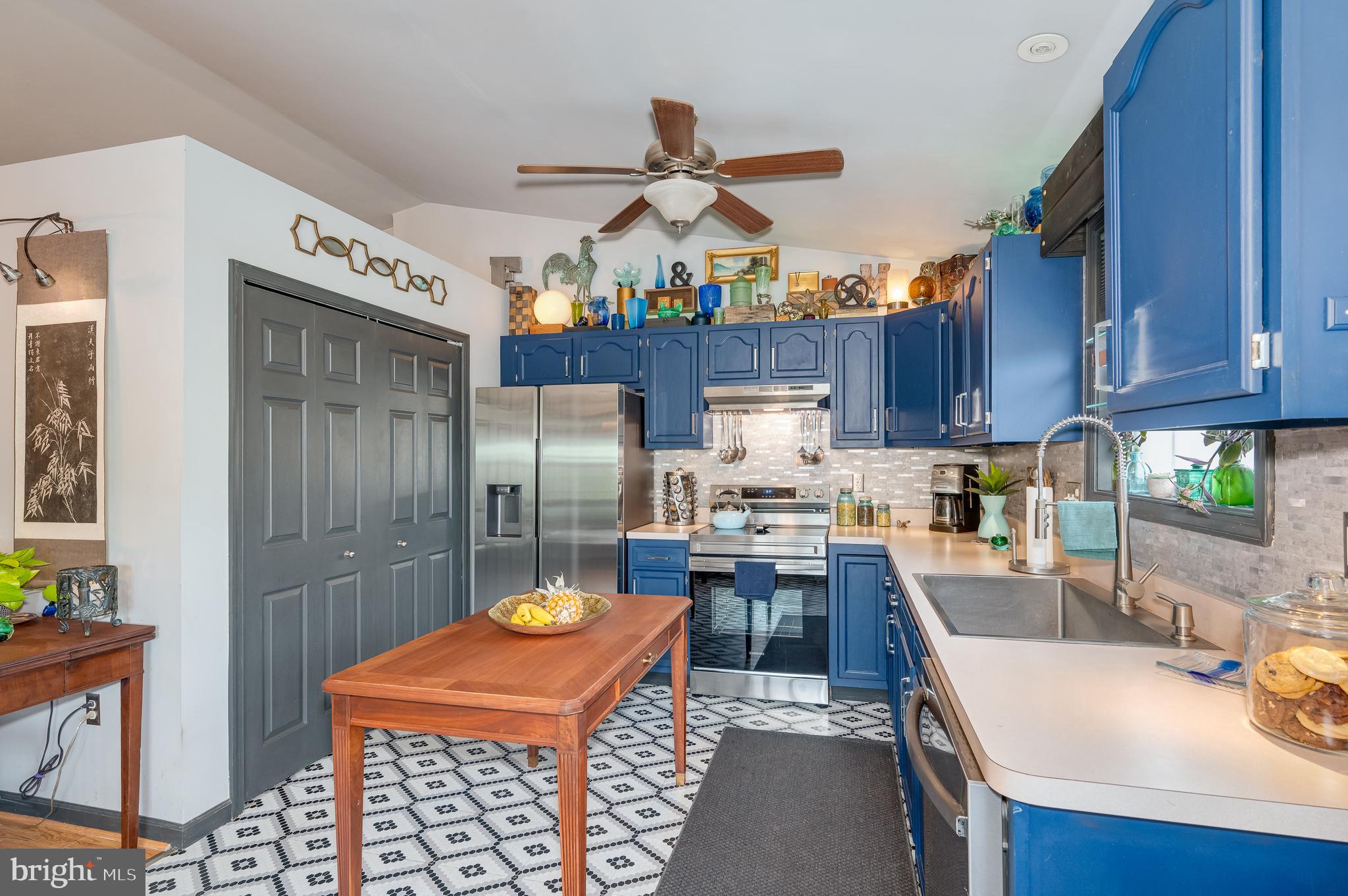 PATRICK HENRY ESTATES - Residential