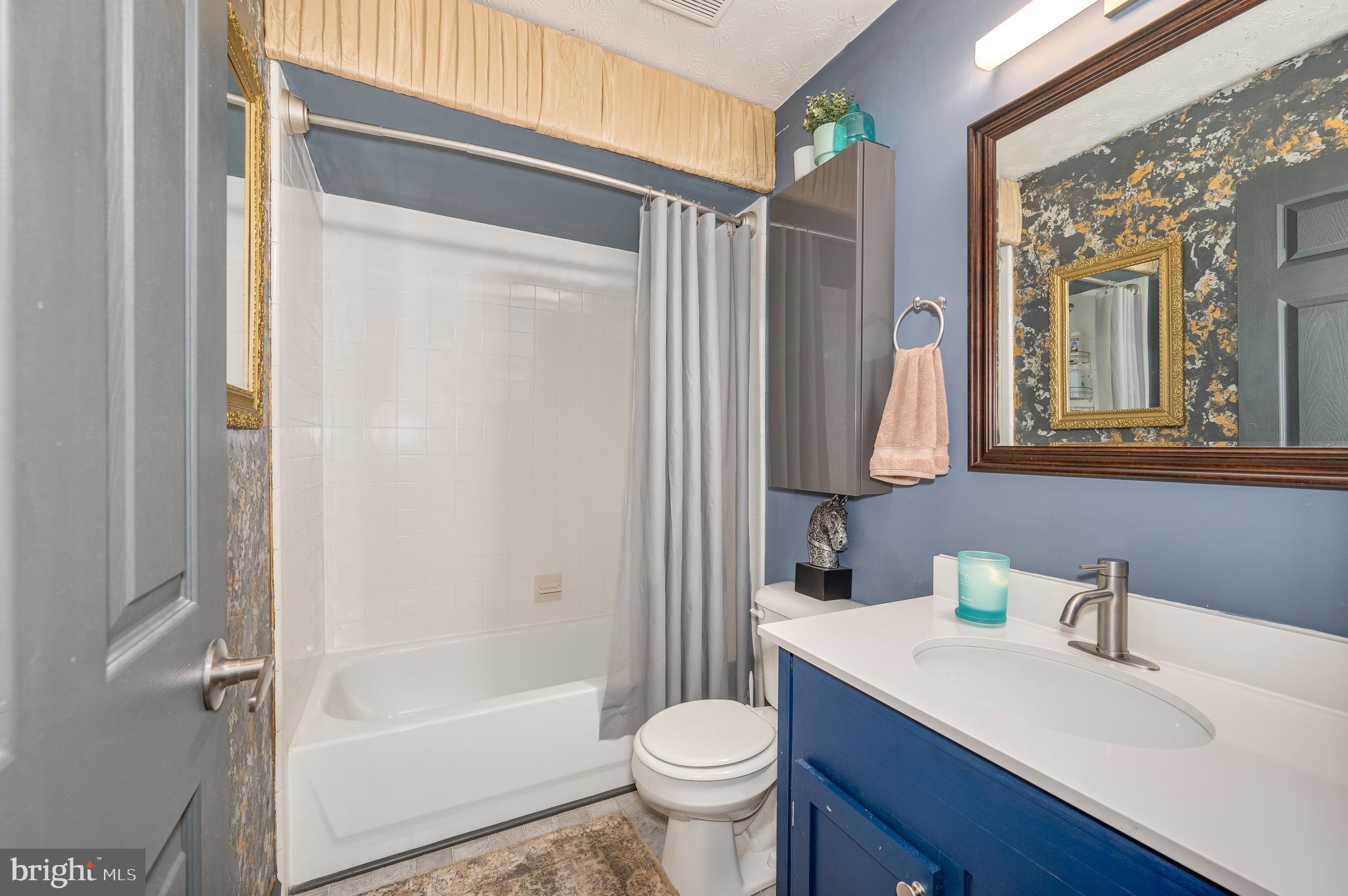 PATRICK HENRY ESTATES - Residential