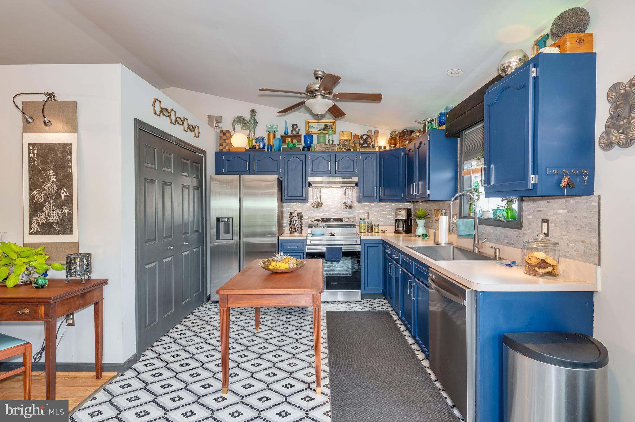 PATRICK HENRY ESTATES - Residential