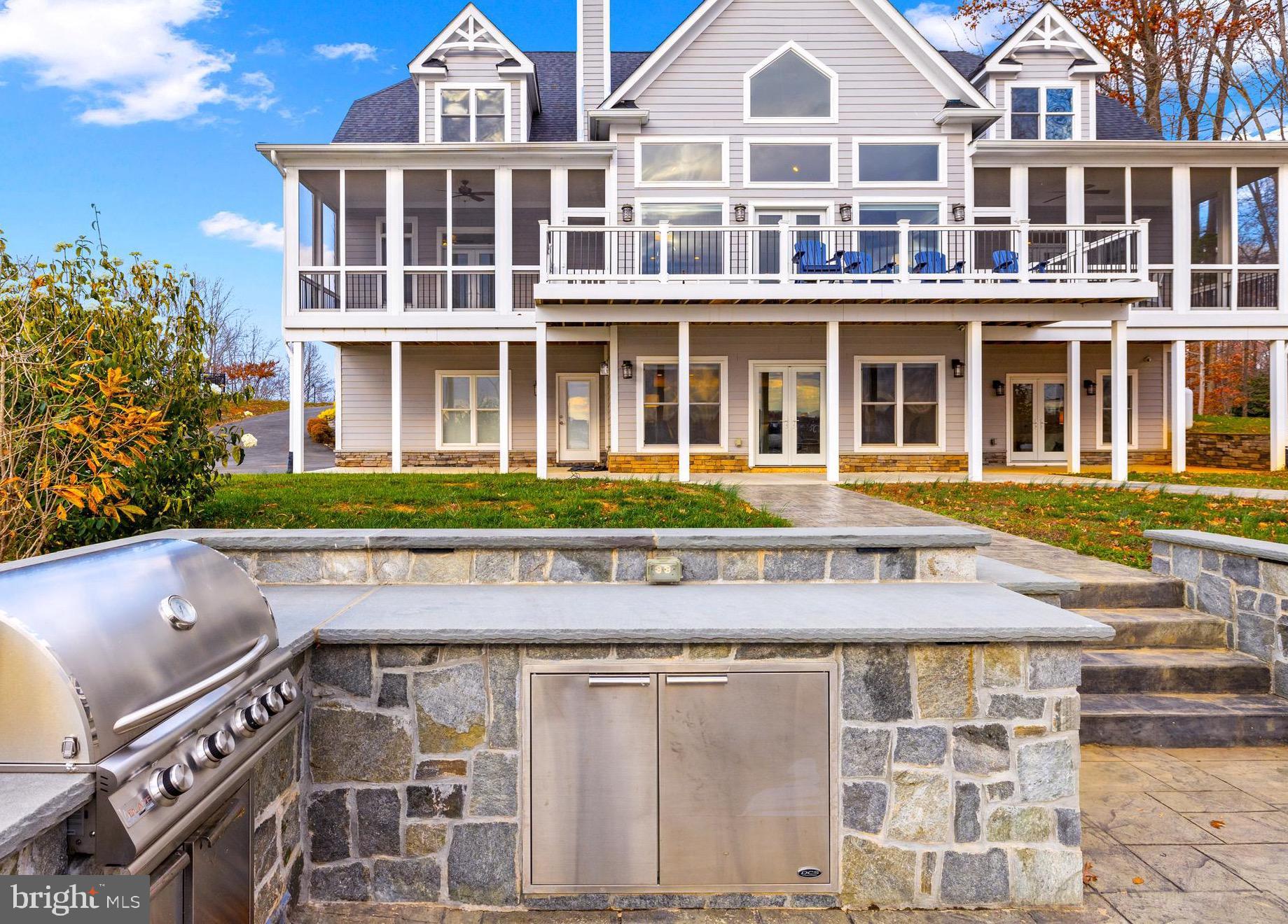 ELK CREEK LANDING - Residential