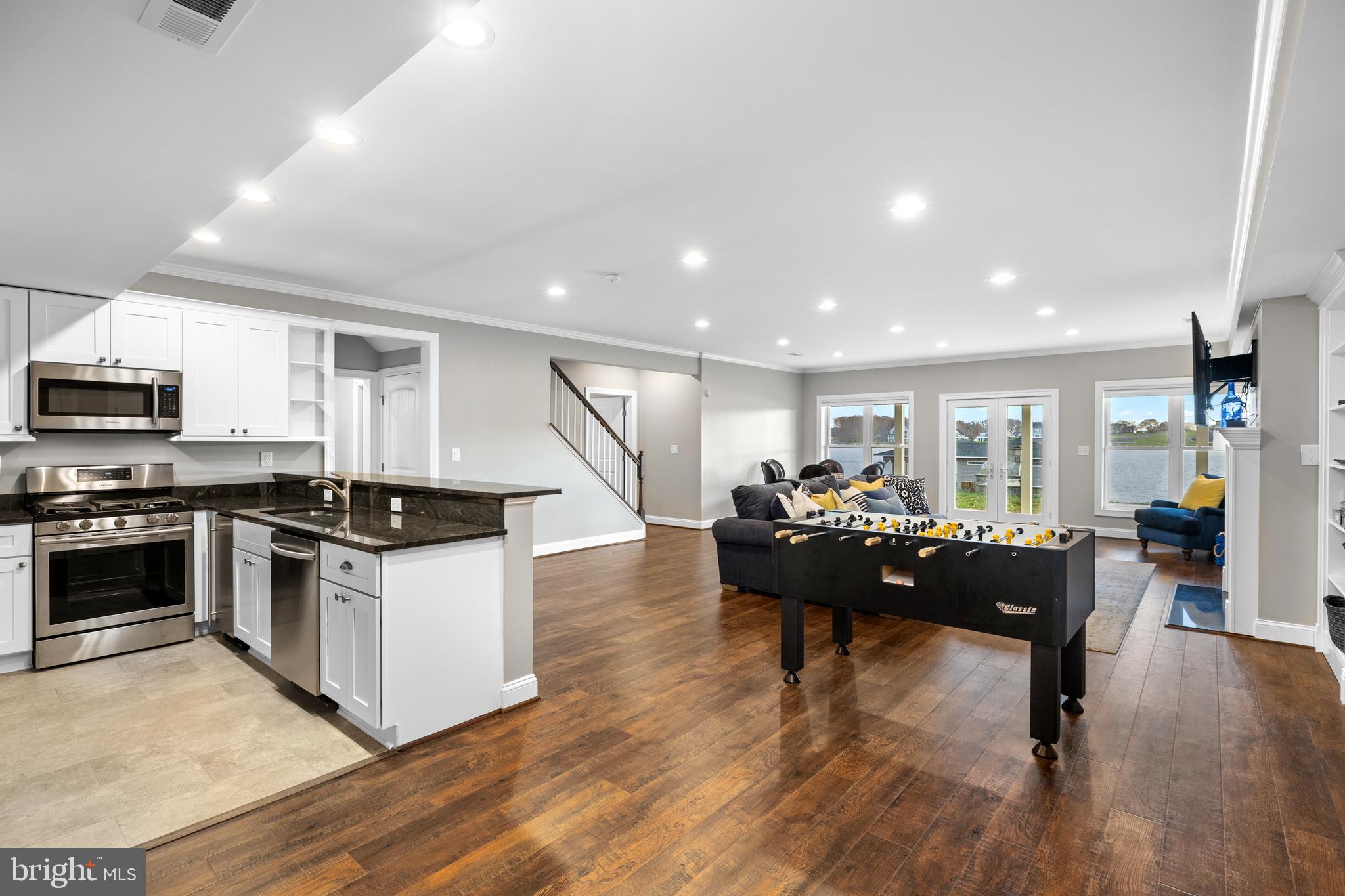 ELK CREEK LANDING - Residential