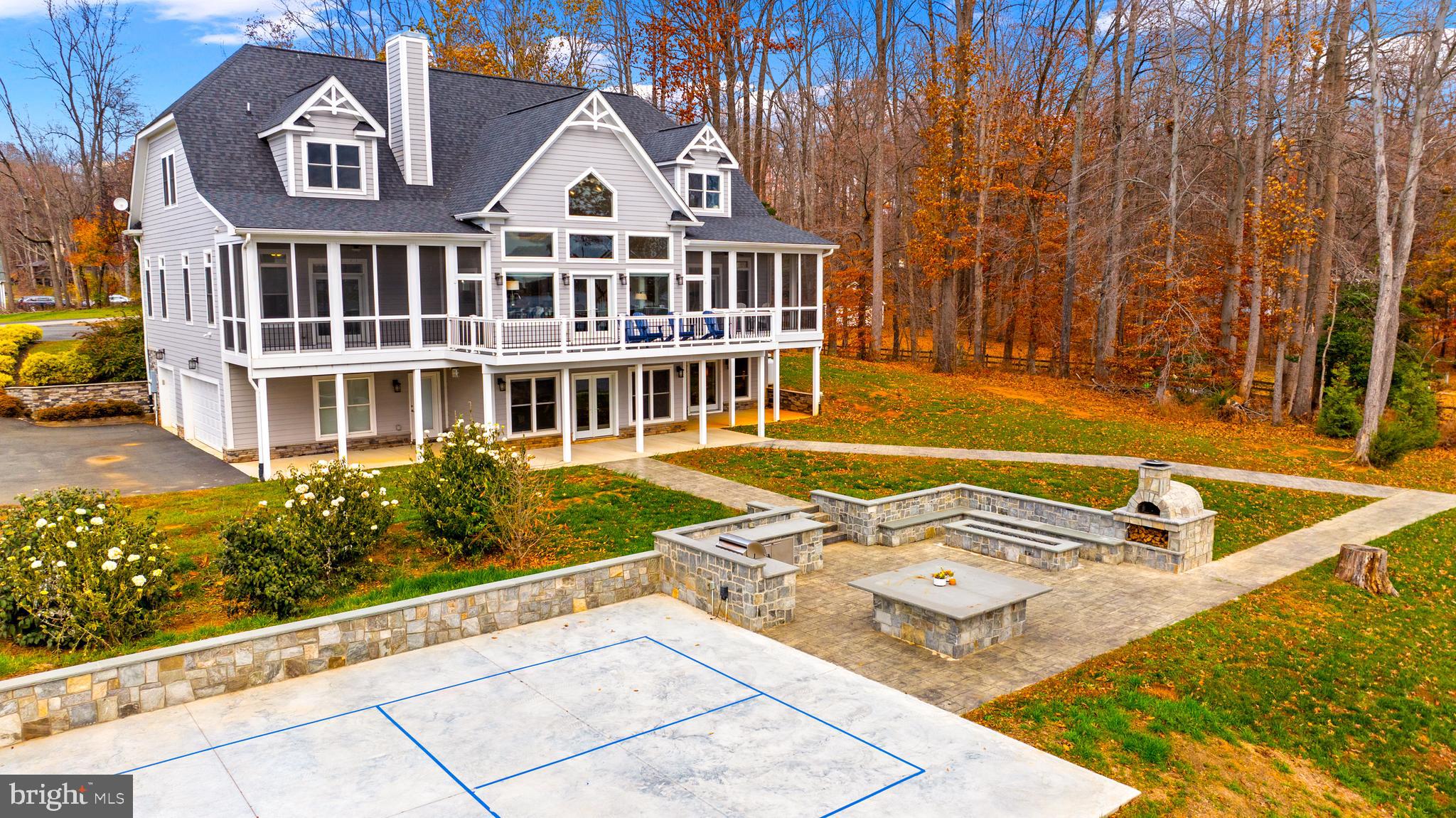 ELK CREEK LANDING - Residential