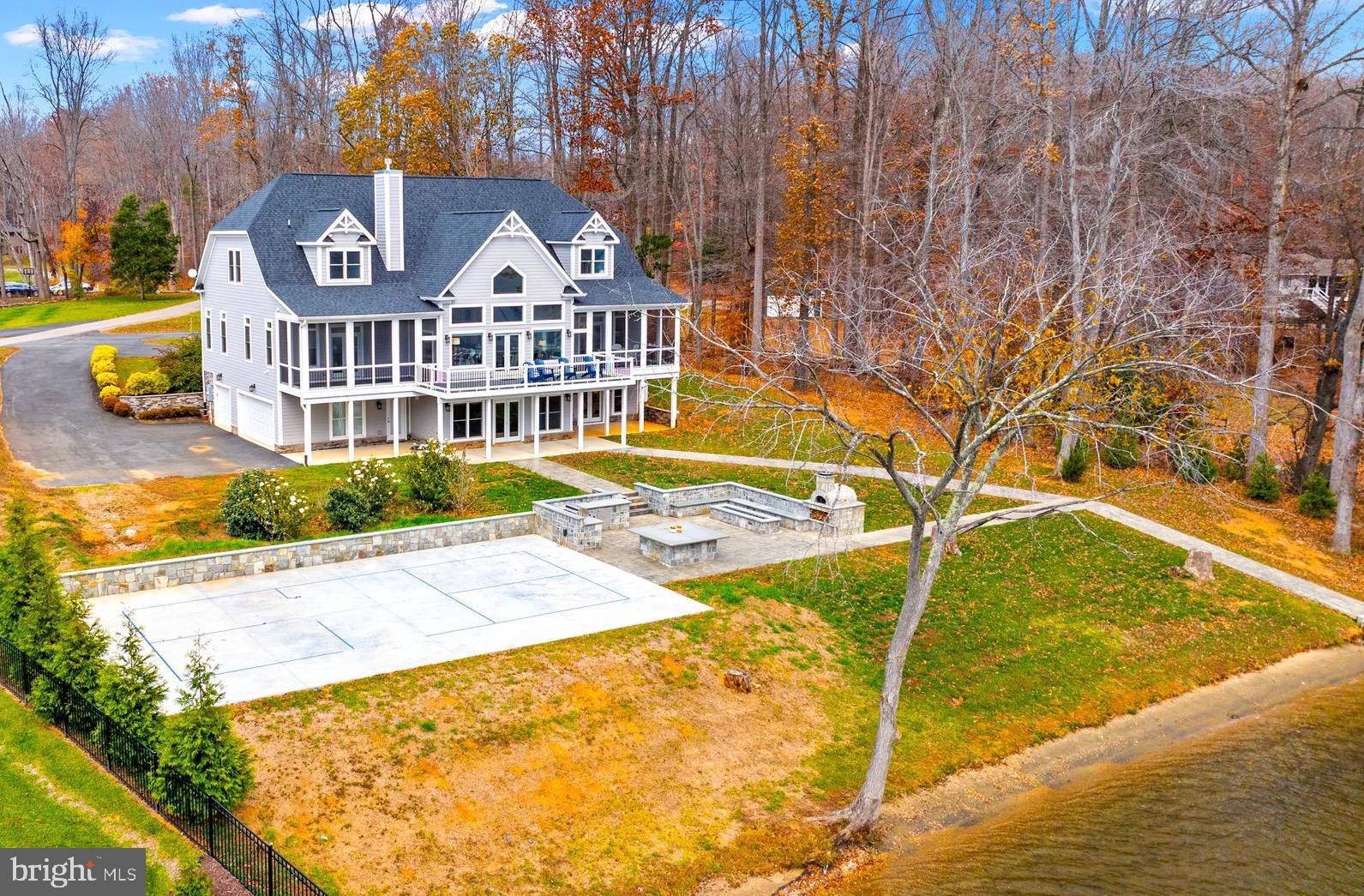 ELK CREEK LANDING - Residential