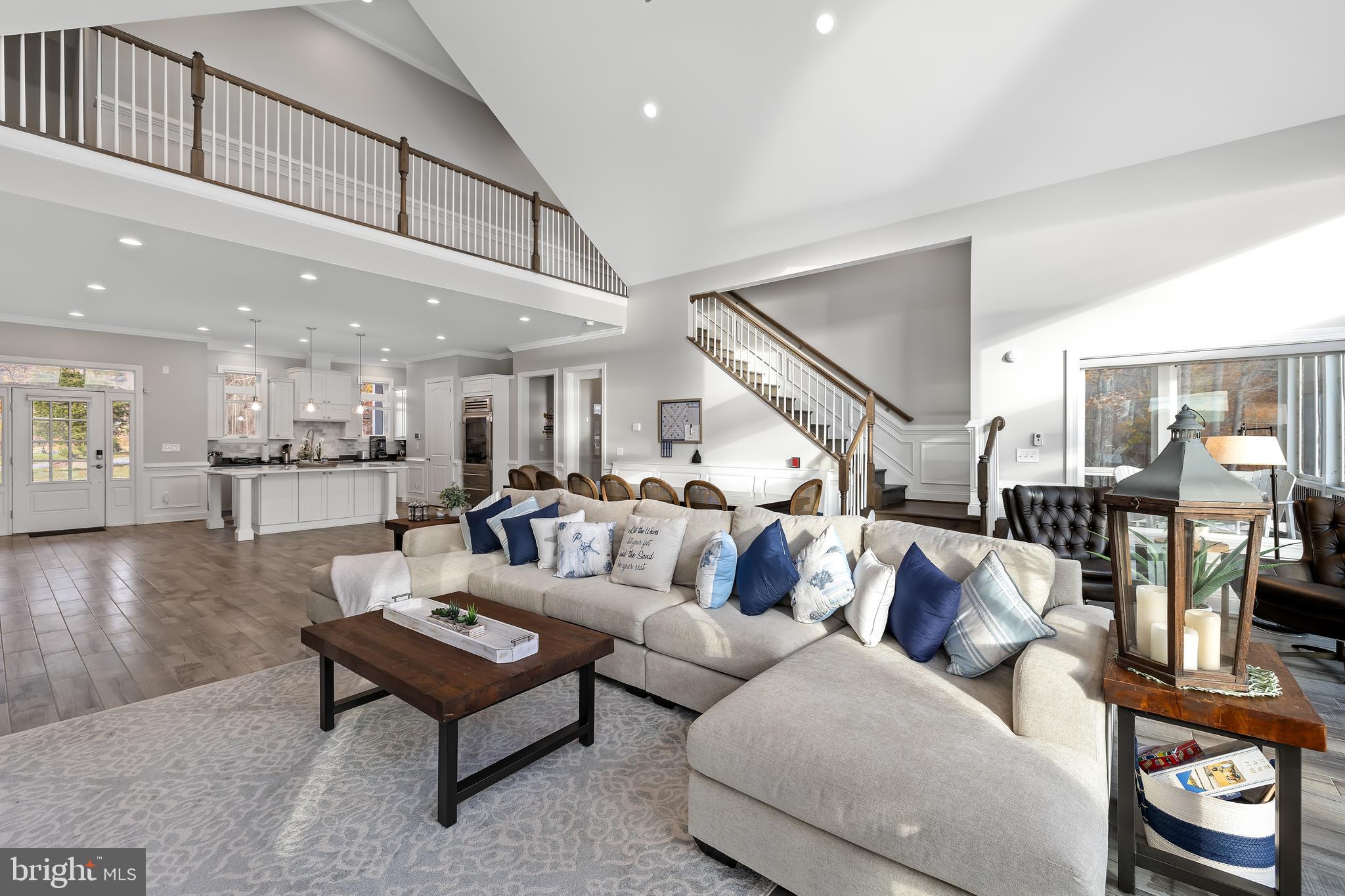 ELK CREEK LANDING - Residential