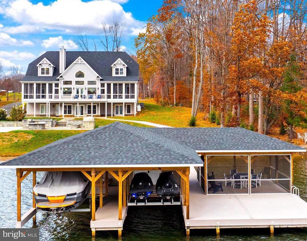 ELK CREEK LANDING - Residential